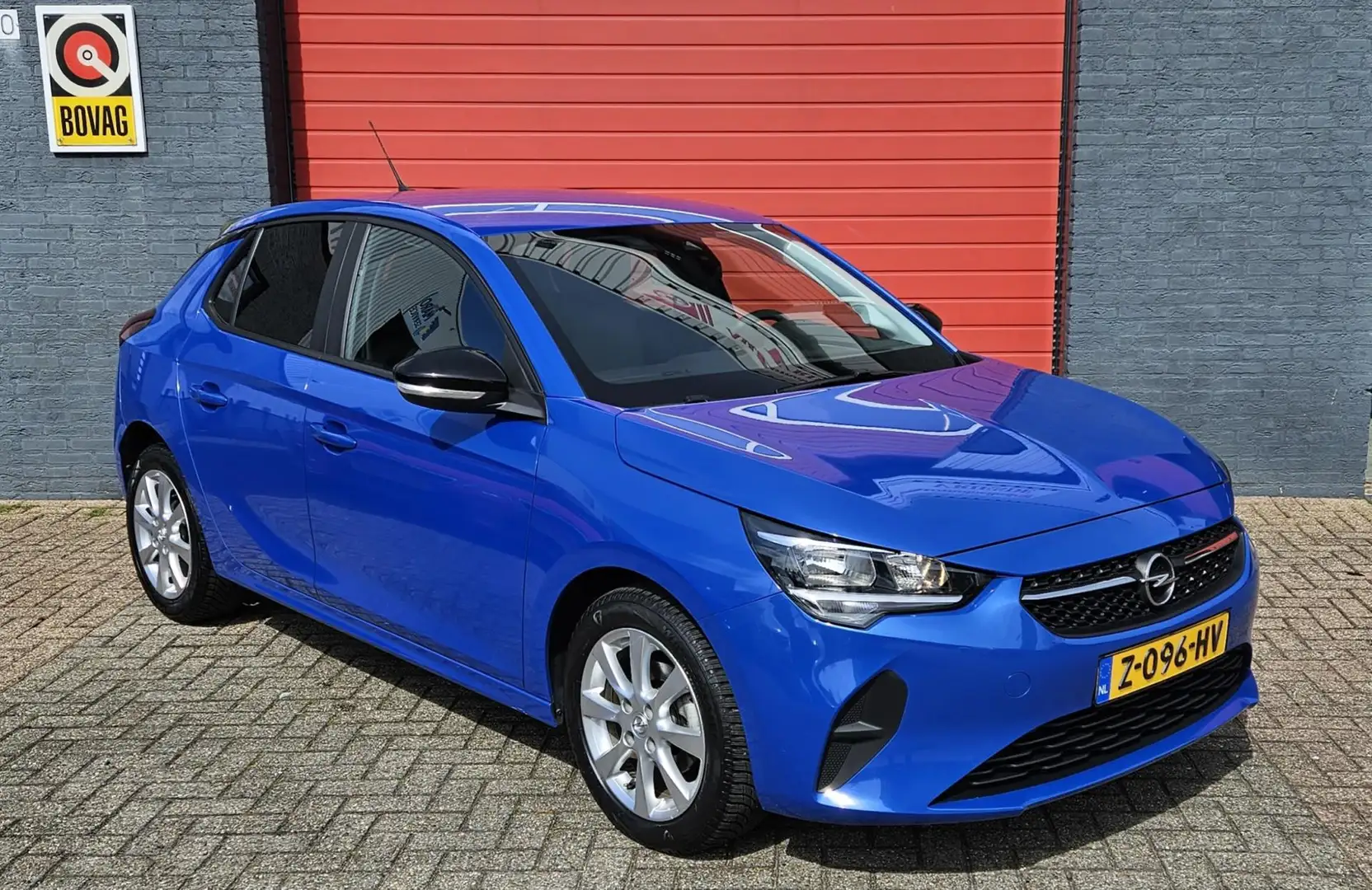 Opel Corsa 1.2 Edition Blauw - 2