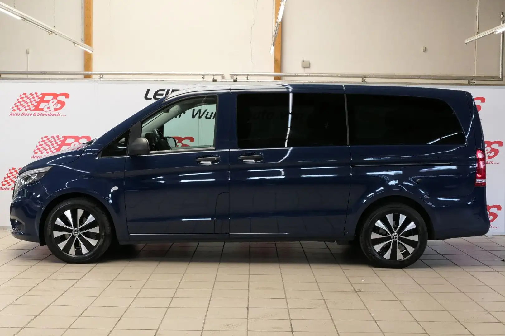 Mercedes-Benz Vito Tourer 119 CDI Select lang*8-Sitze*NAV*AHK* Blu/Azzurro - 2