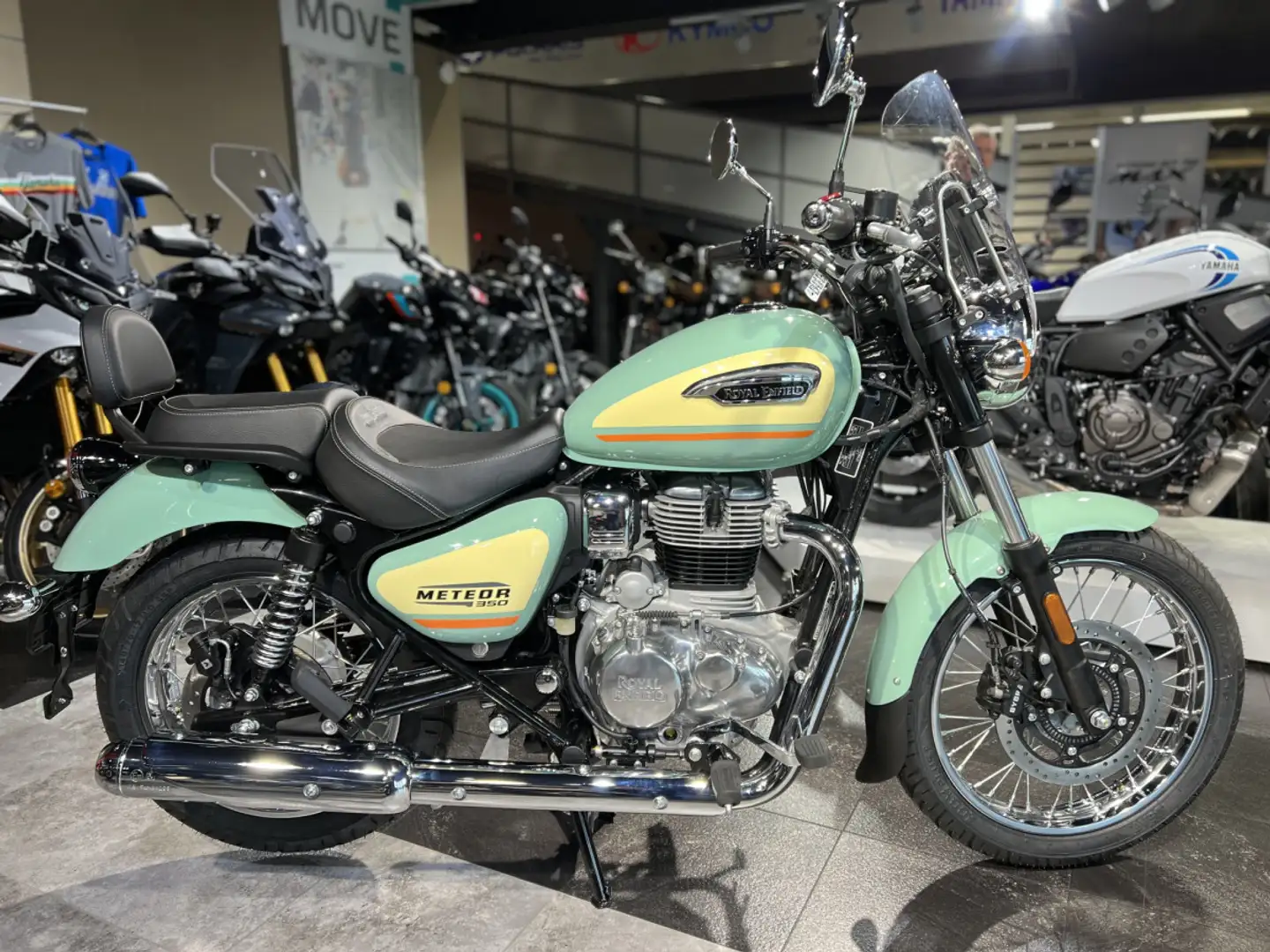 Royal Enfield Meteor 350 350 Verde - 1