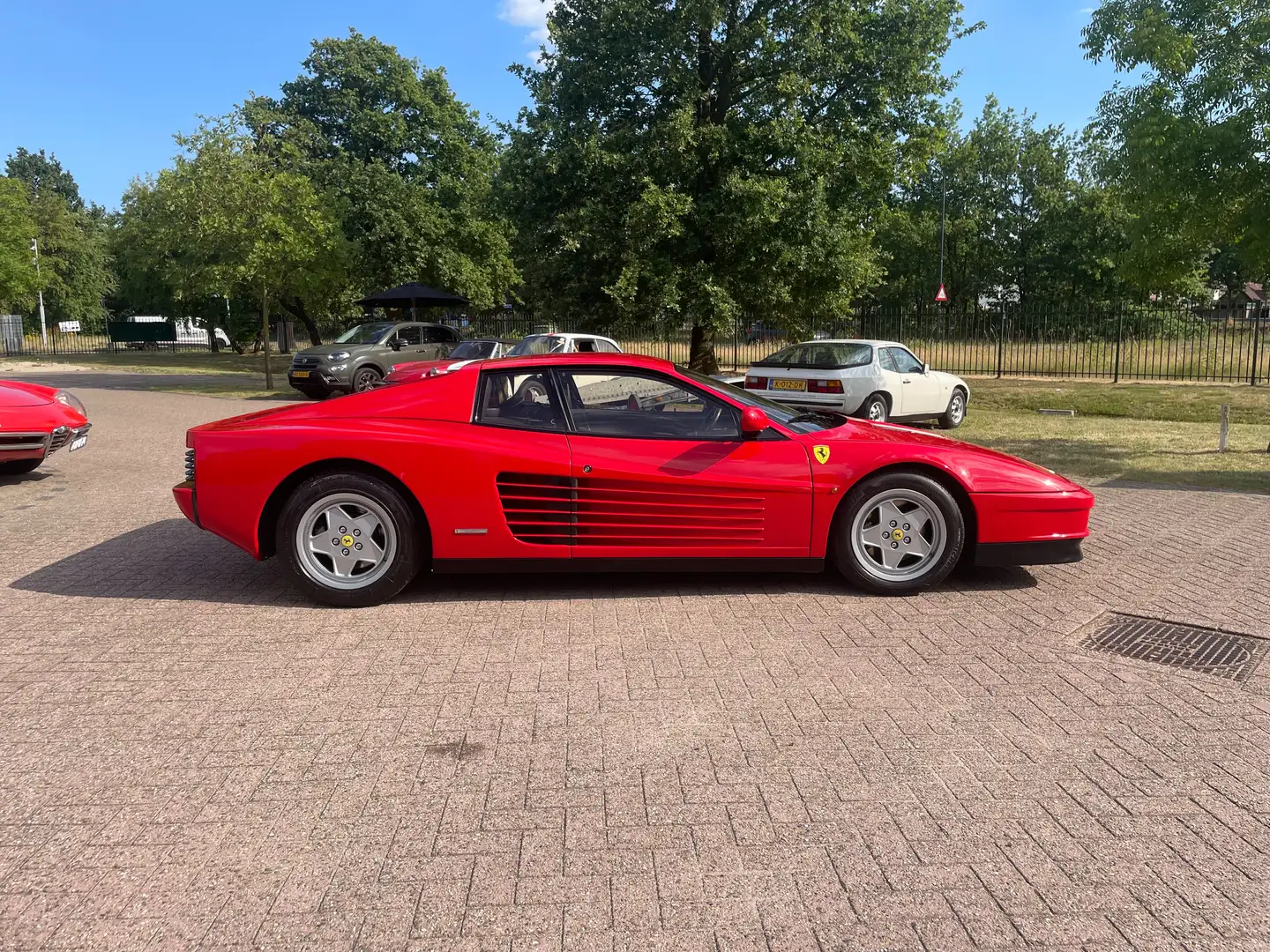 Ferrari Testarossa Rood - 1