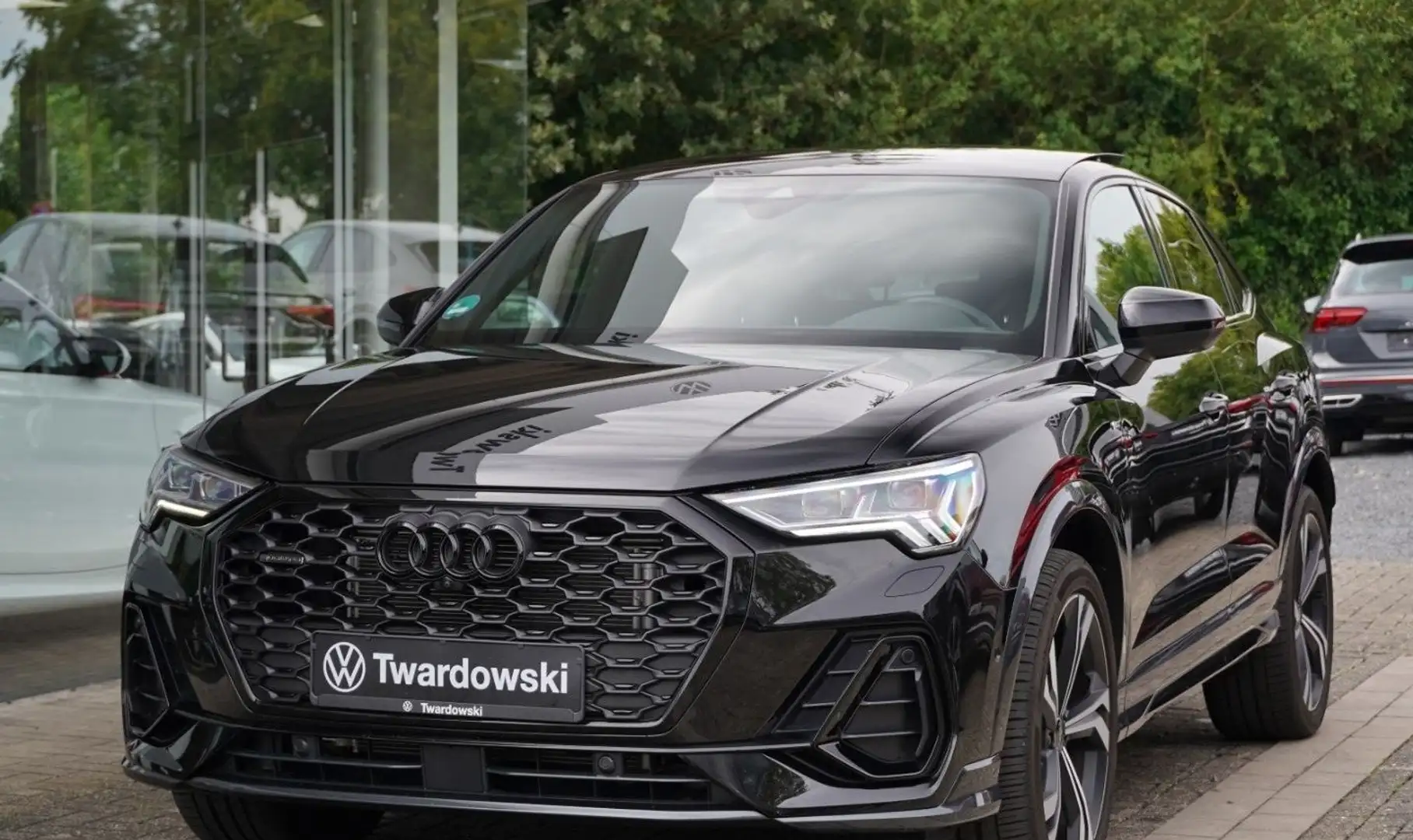 Audi Q3 45 TFSI SPB Q4 TETTO S LINE 20 MATRIX SONOS KAMERA Noir - 2