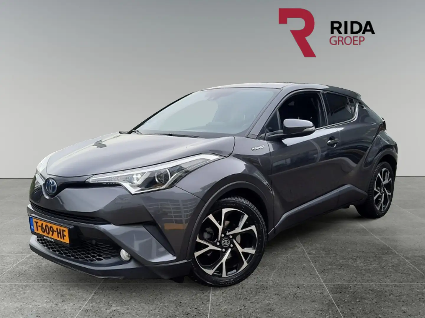 Toyota C-HR 1.8 Hybrid Bus Intro Grijs - 1