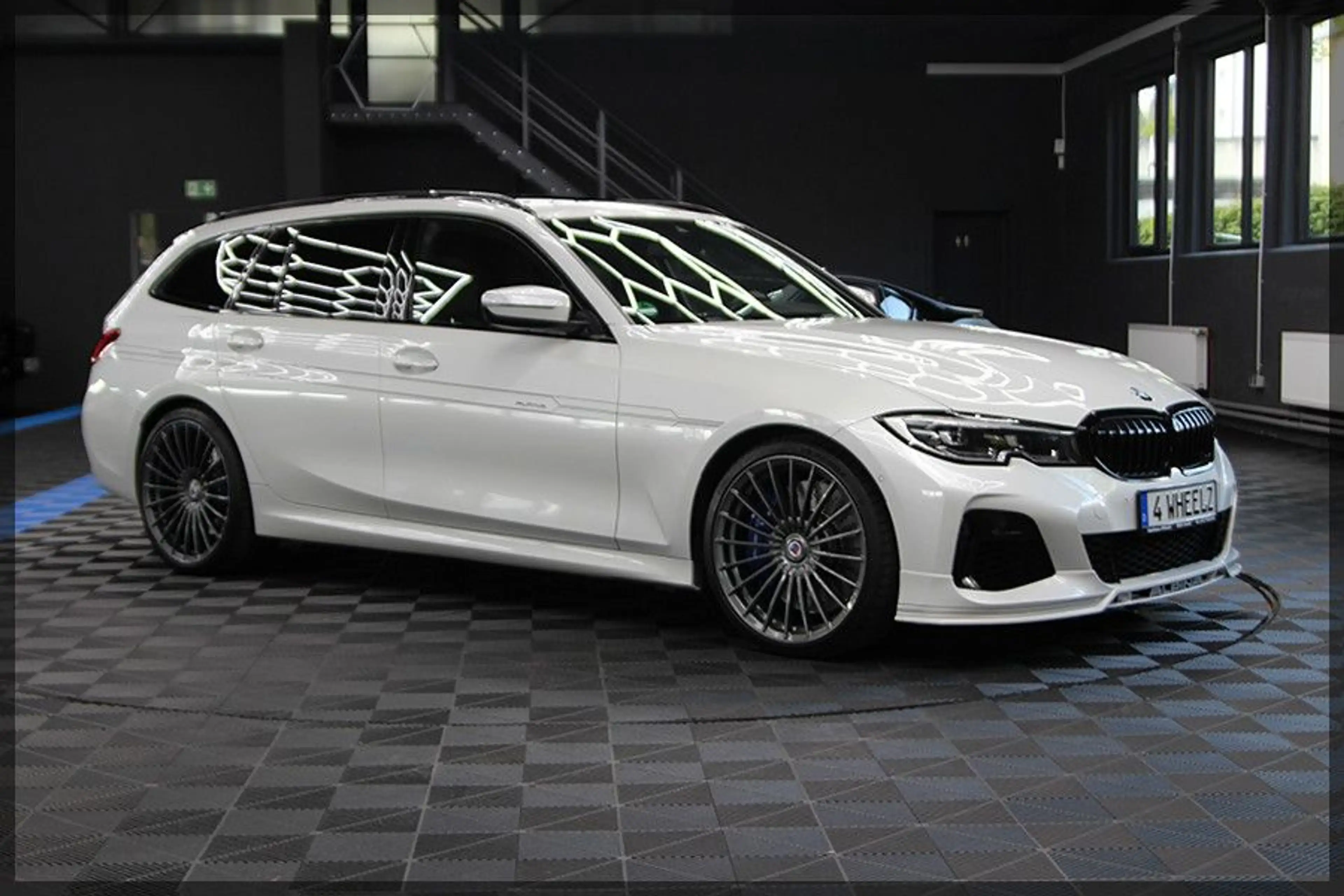 Alpina B3 3.0 Allrad CAM / NAVI / PANO / HEAD UP