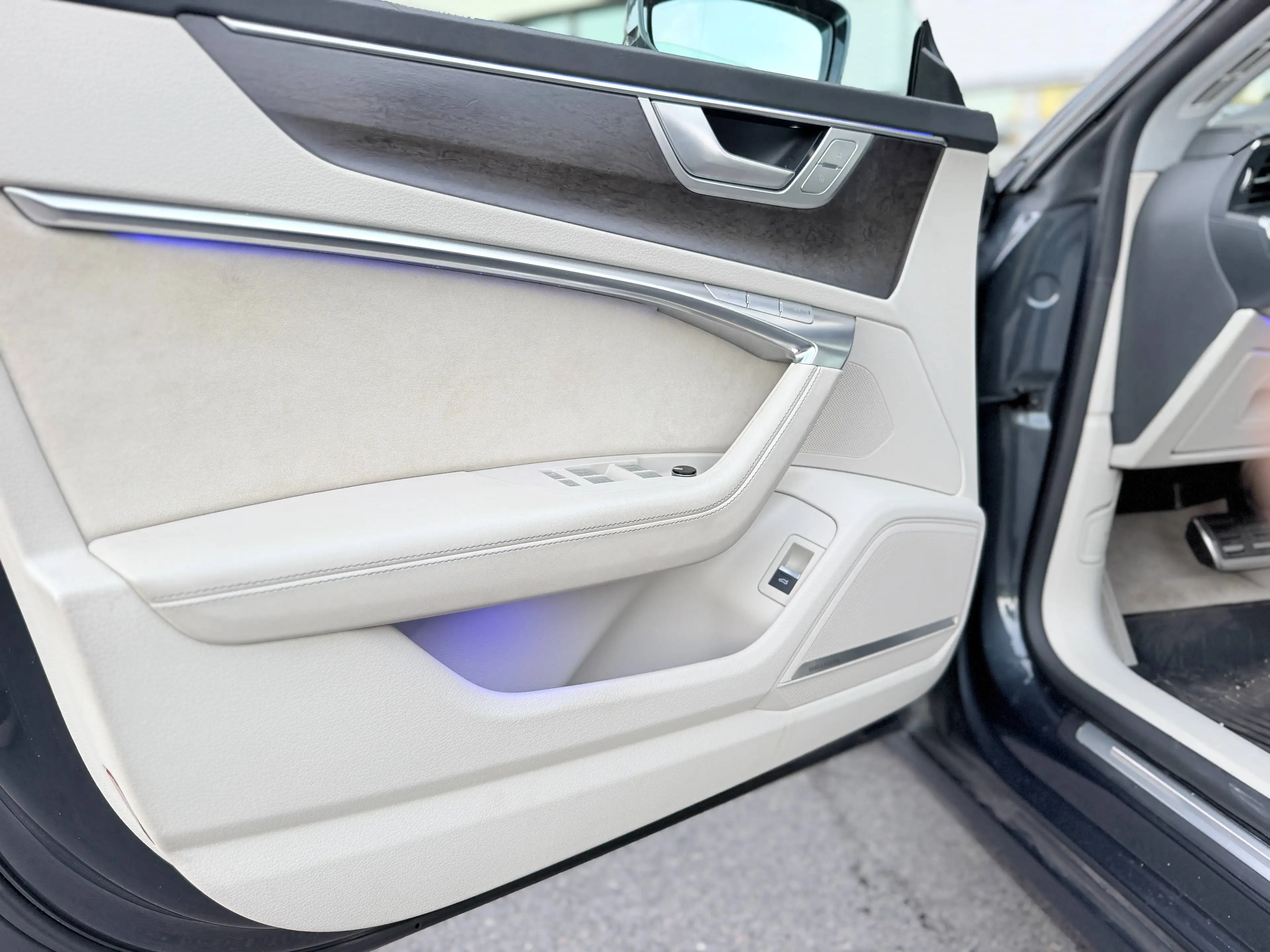 Audi A7 55 TFSI quattro S-Tronic|PANO|KEYLESS|MEMORY|HEAD-UP|BANG&OLUFSEN — photo 11