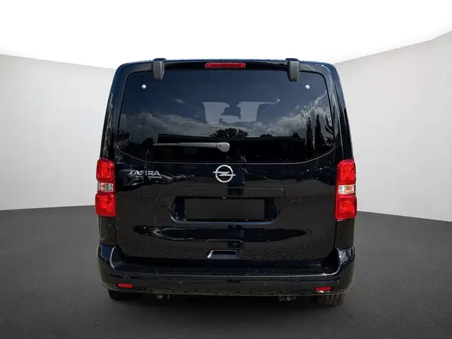 Opel Zafira view 4