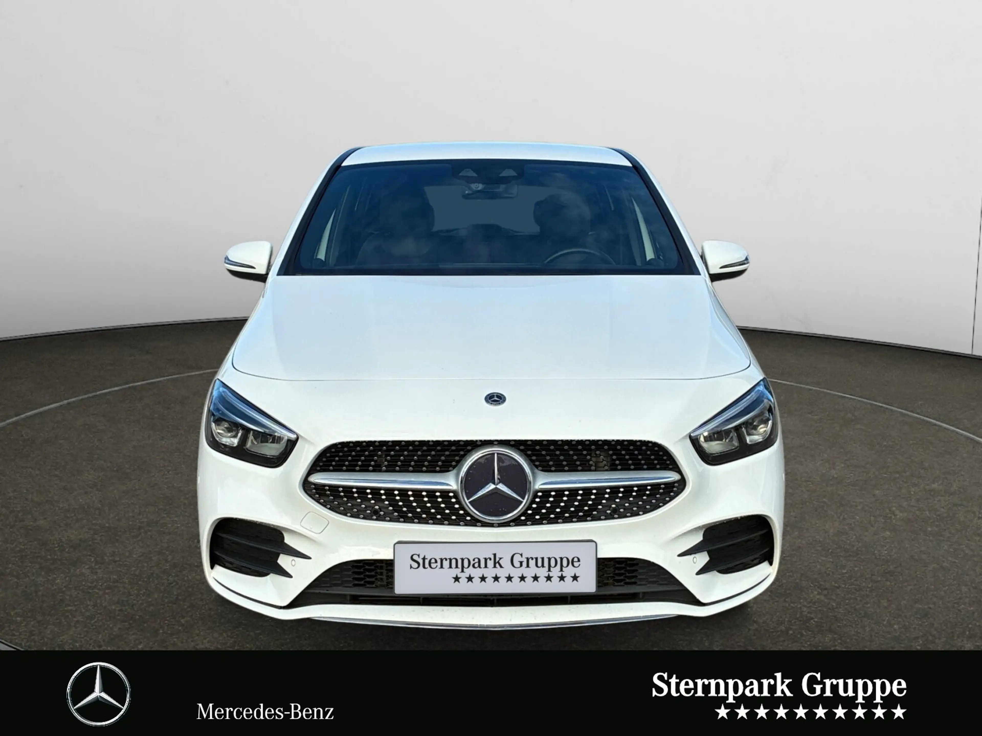 Mercedes-Benz B 220 B 220 4M AMG LED+MBUX+Ambiente+Spur+Navi+EasyP.+ — photo 8