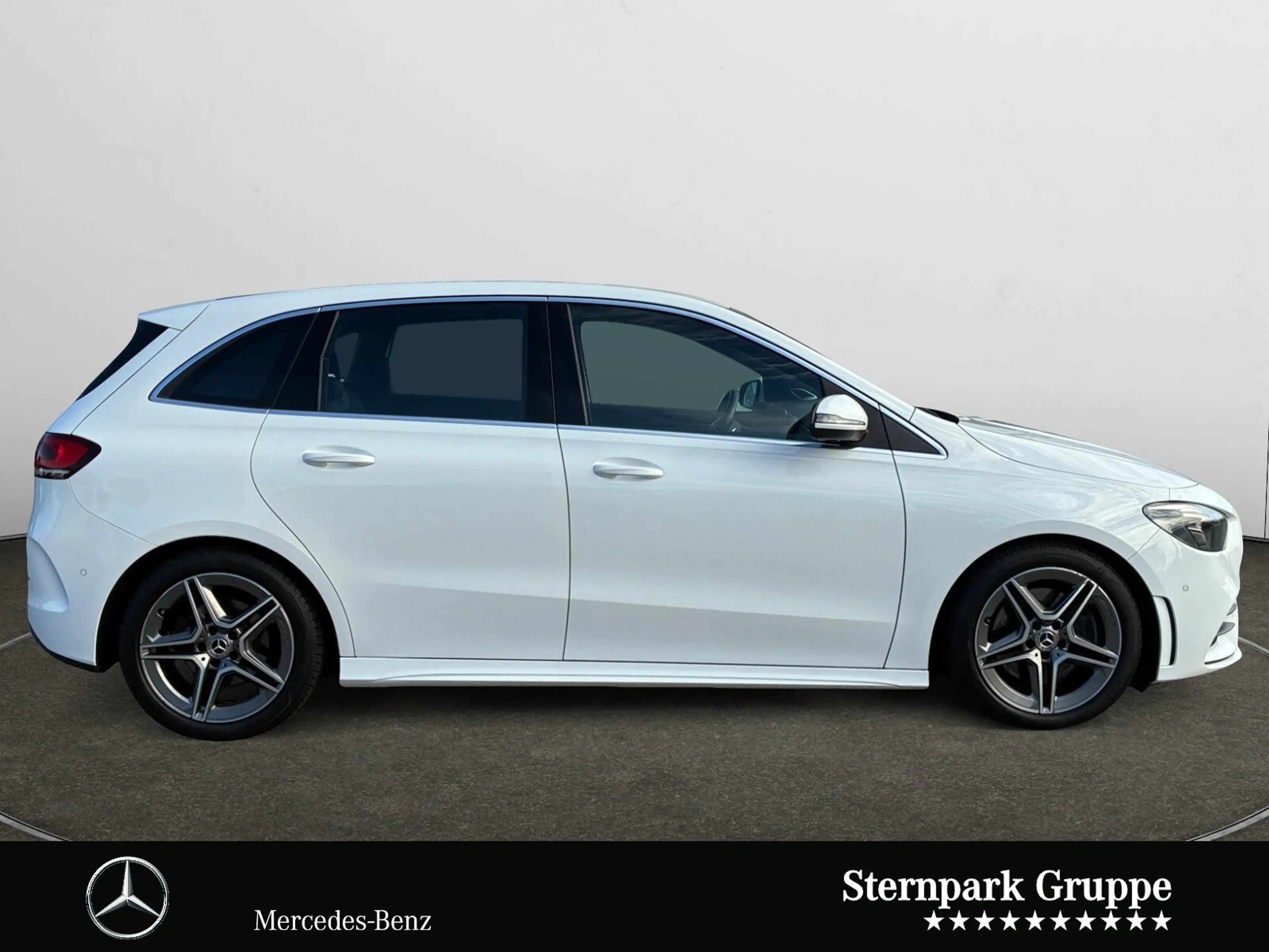 Mercedes-Benz B 220 B 220 4M AMG LED+MBUX+Ambiente+Spur+Navi+EasyP.+ — photo 6