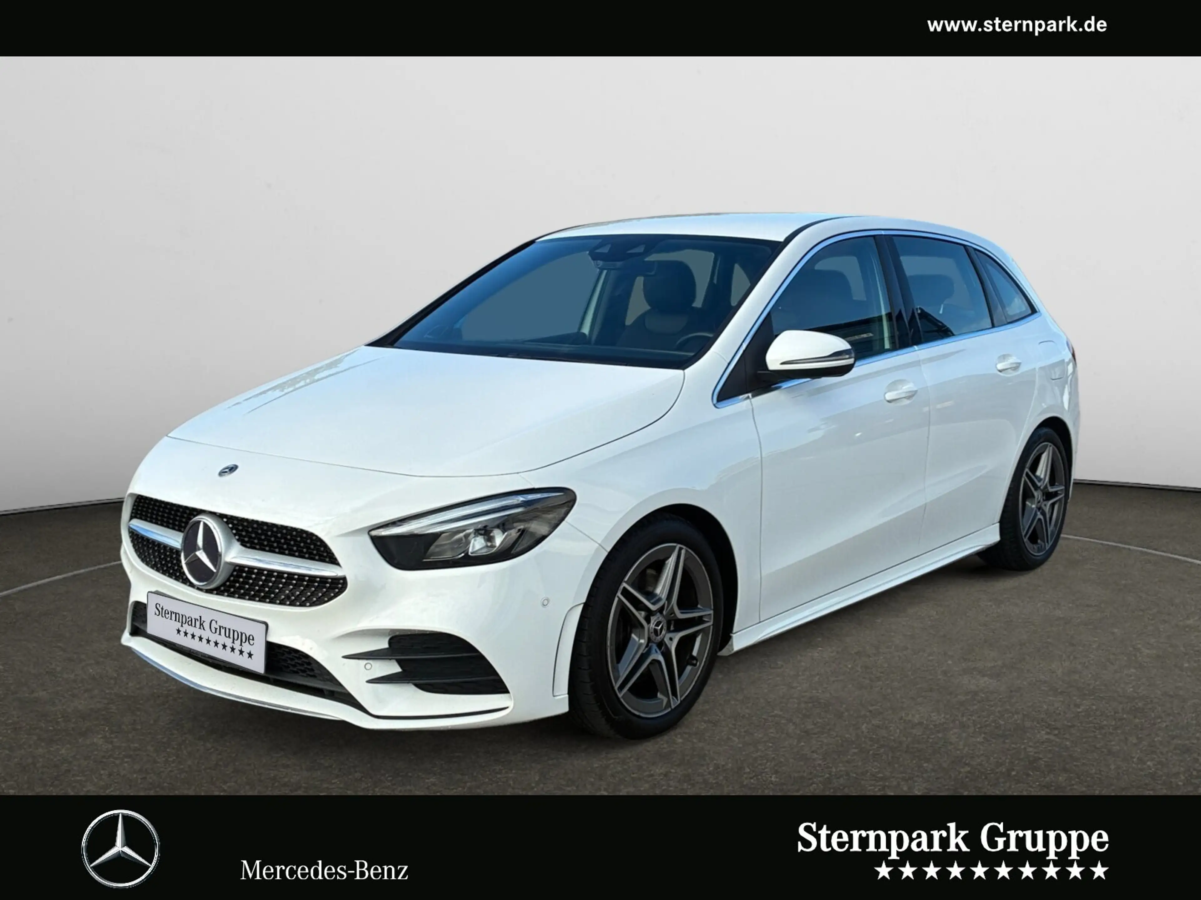 Mercedes-Benz B 220 B 220 4M AMG LED+MBUX+Ambiente+Spur+Navi+EasyP.+