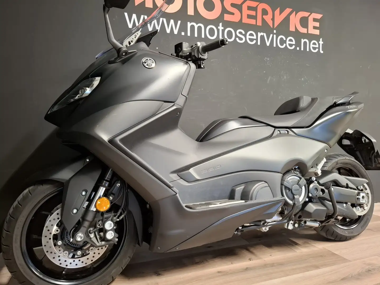 Yamaha TMAX 560 Nero - 2