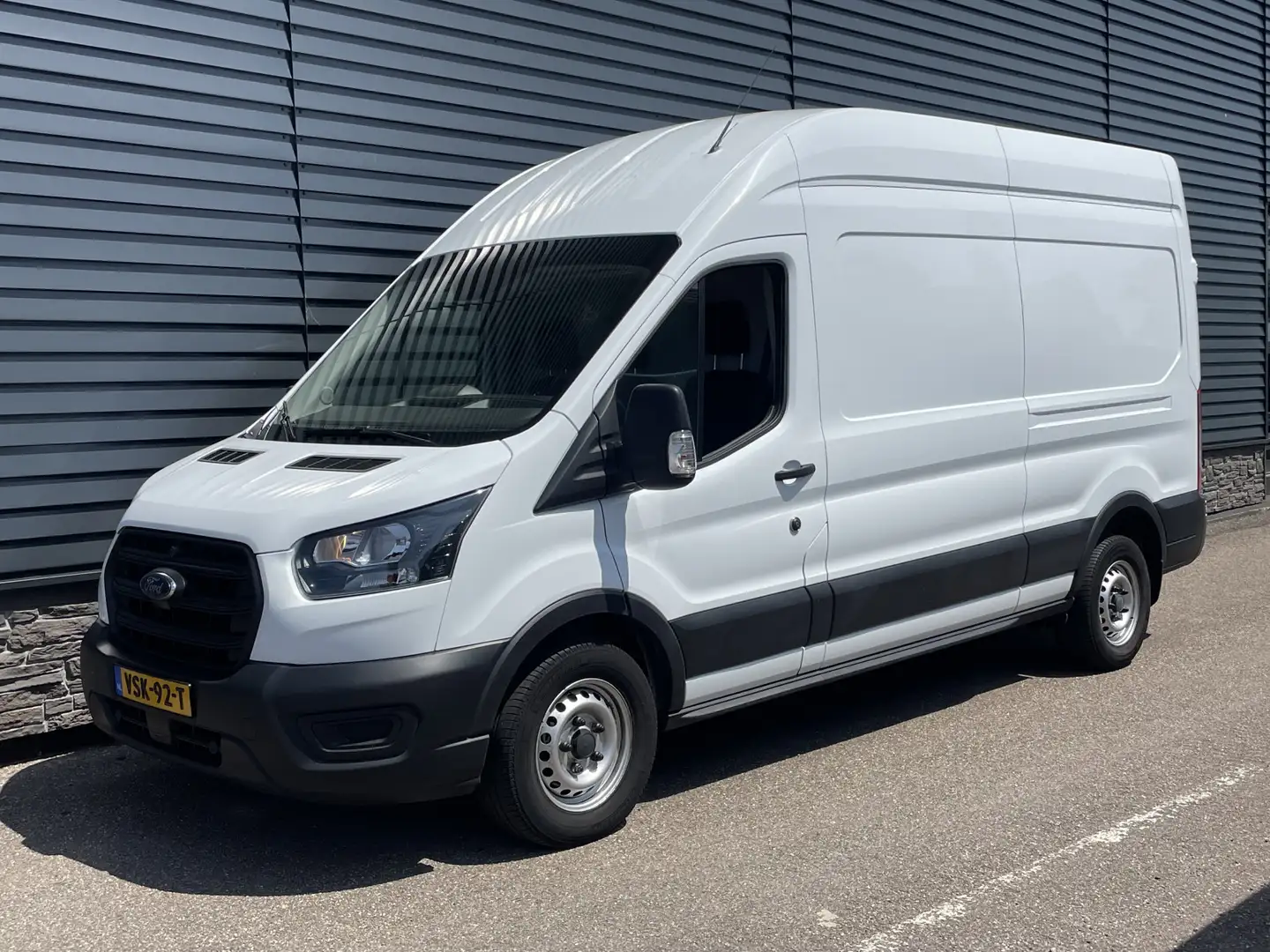 Ford Transit 350 2.0 TDCI L3H3 Trend Trekhaak Blanco - 1