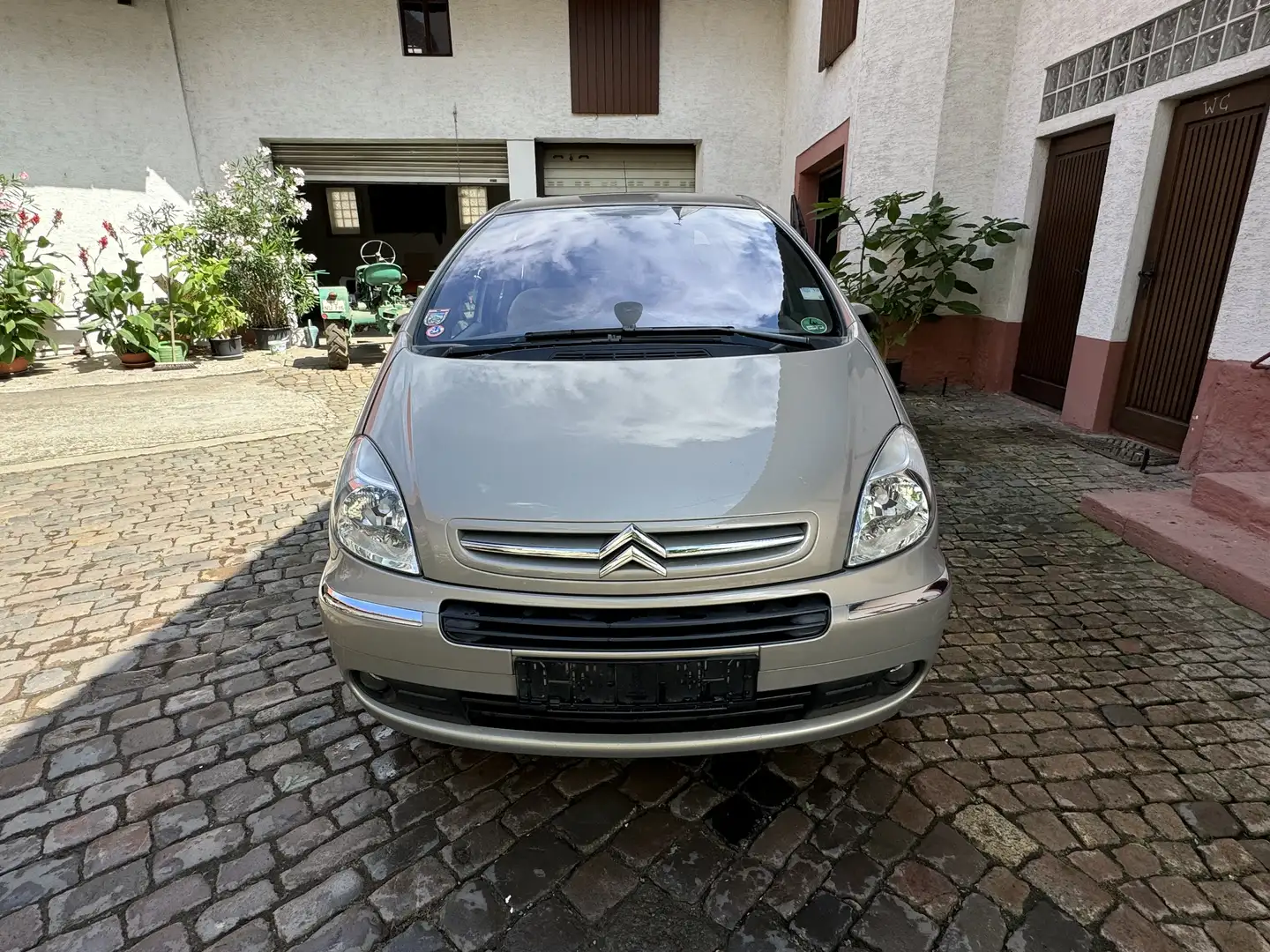 Citroen Xsara Picasso HDi 110 Exclusive Beige - 1