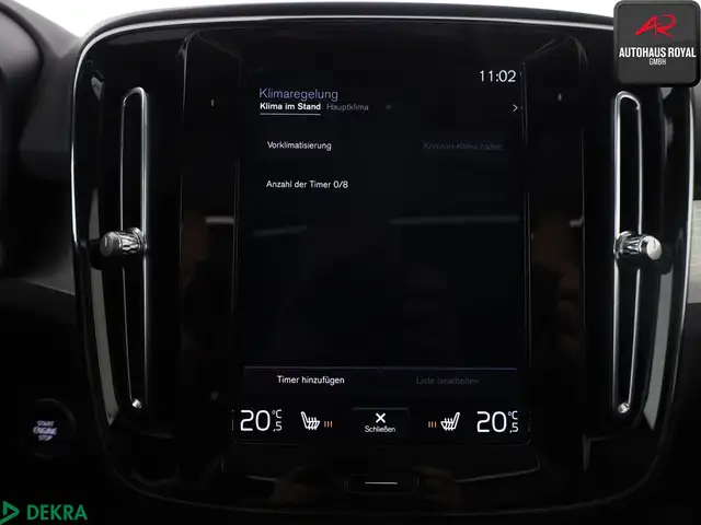 Volvo XC40 view 16