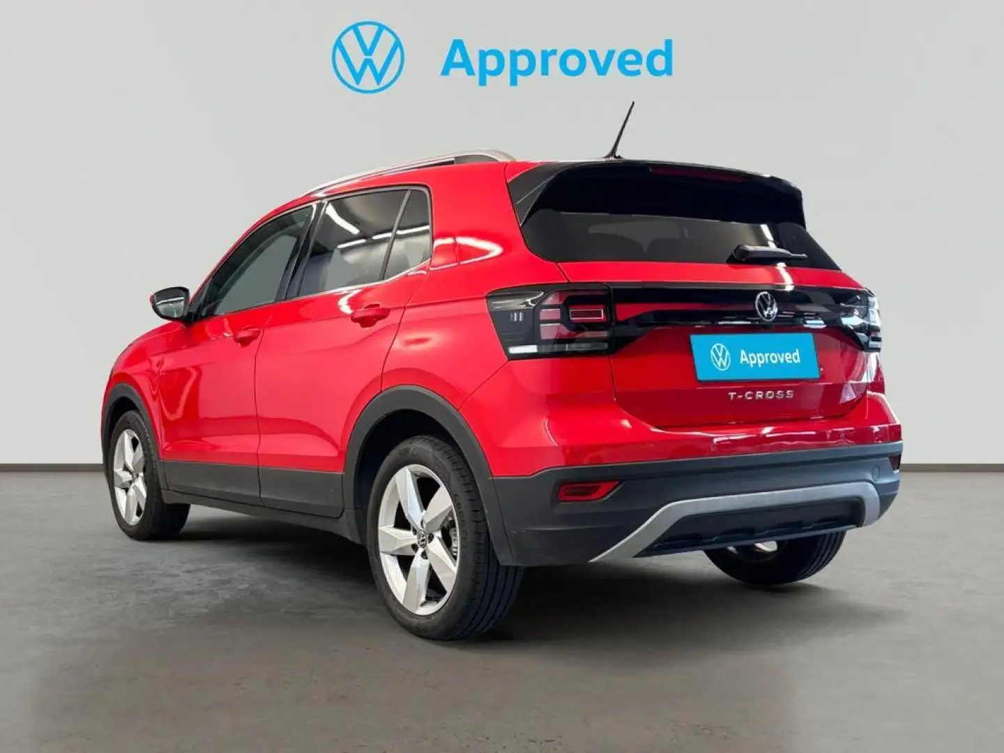 Volkswagen T-Cross 1.0 TSI Sport DSG7 81kW Rojo - 2