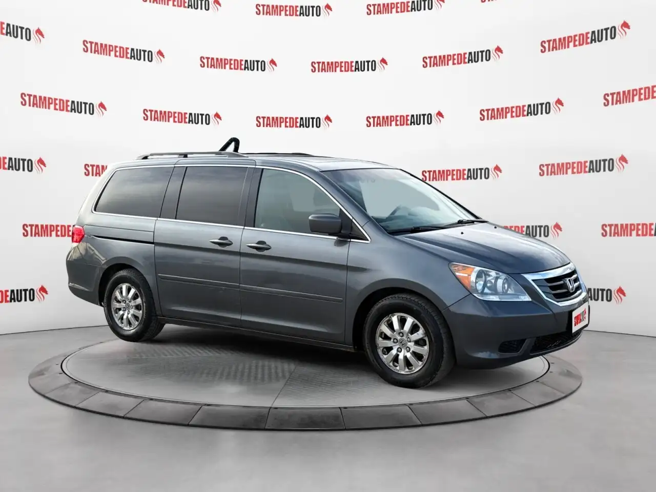 Honda Odyssey снимка Honda Odyssey