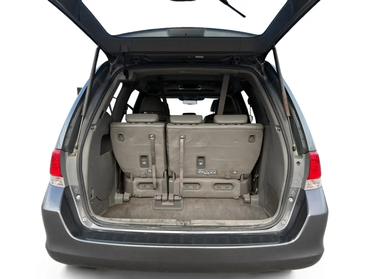 Honda Odyssey снимка Honda Odyssey