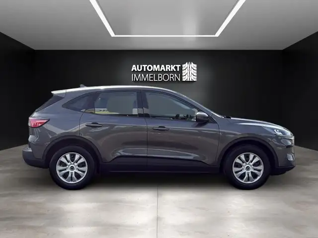 Ford Kuga view 11
