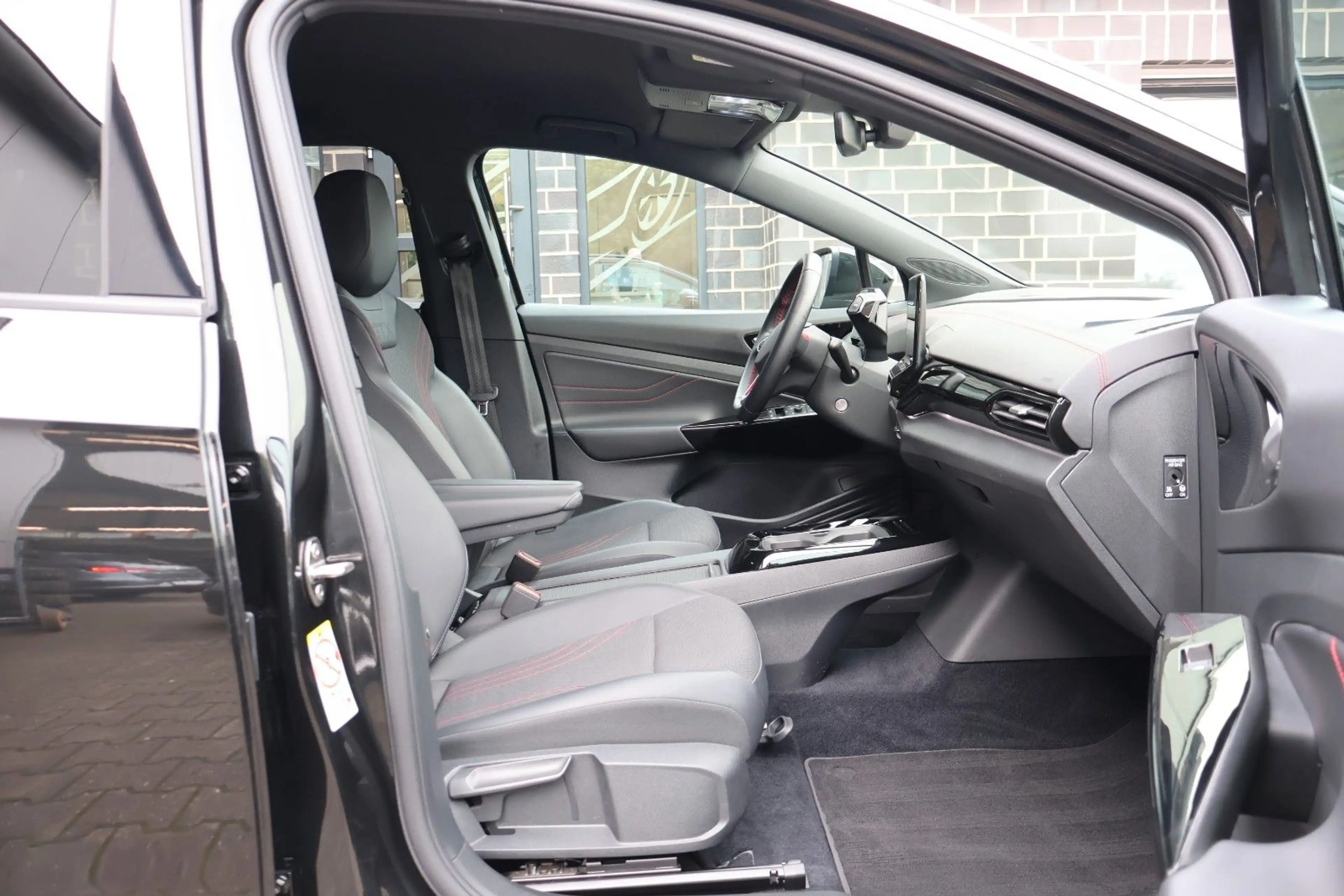 Volkswagen ID.4 GTX 220 kW 4Motion Wärmepumpe /AHK — photo 9
