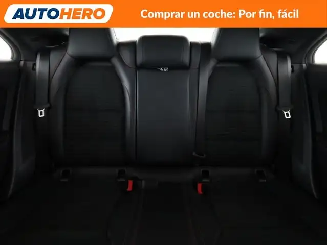 Mercedes-Benz Cla view 16