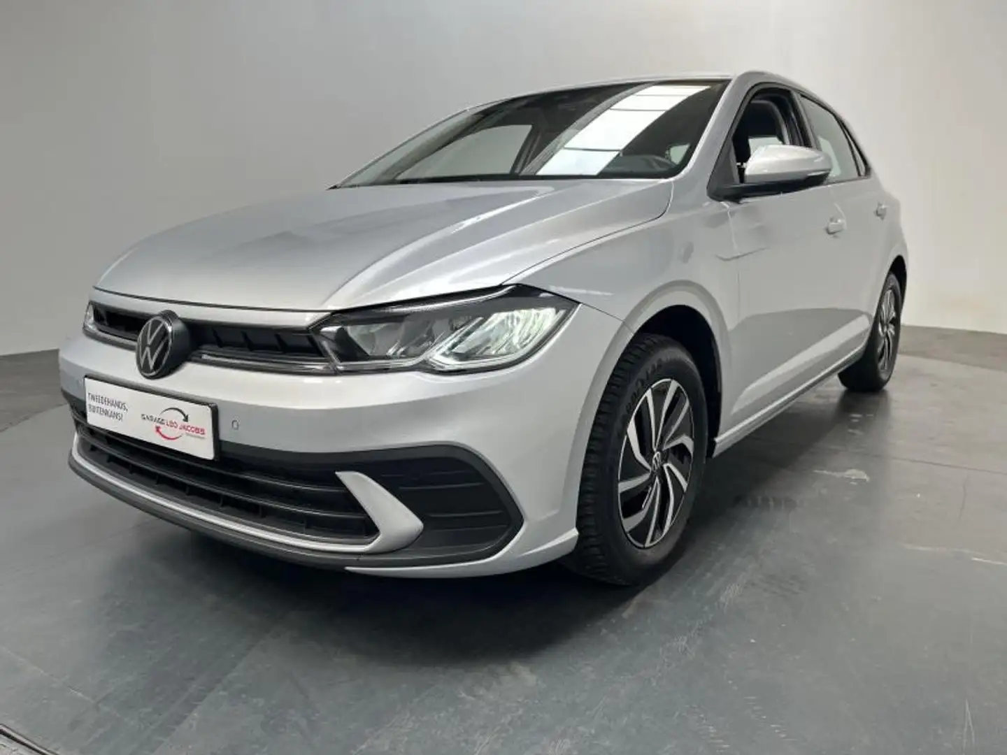 Volkswagen Polo Life Серебристый - 1