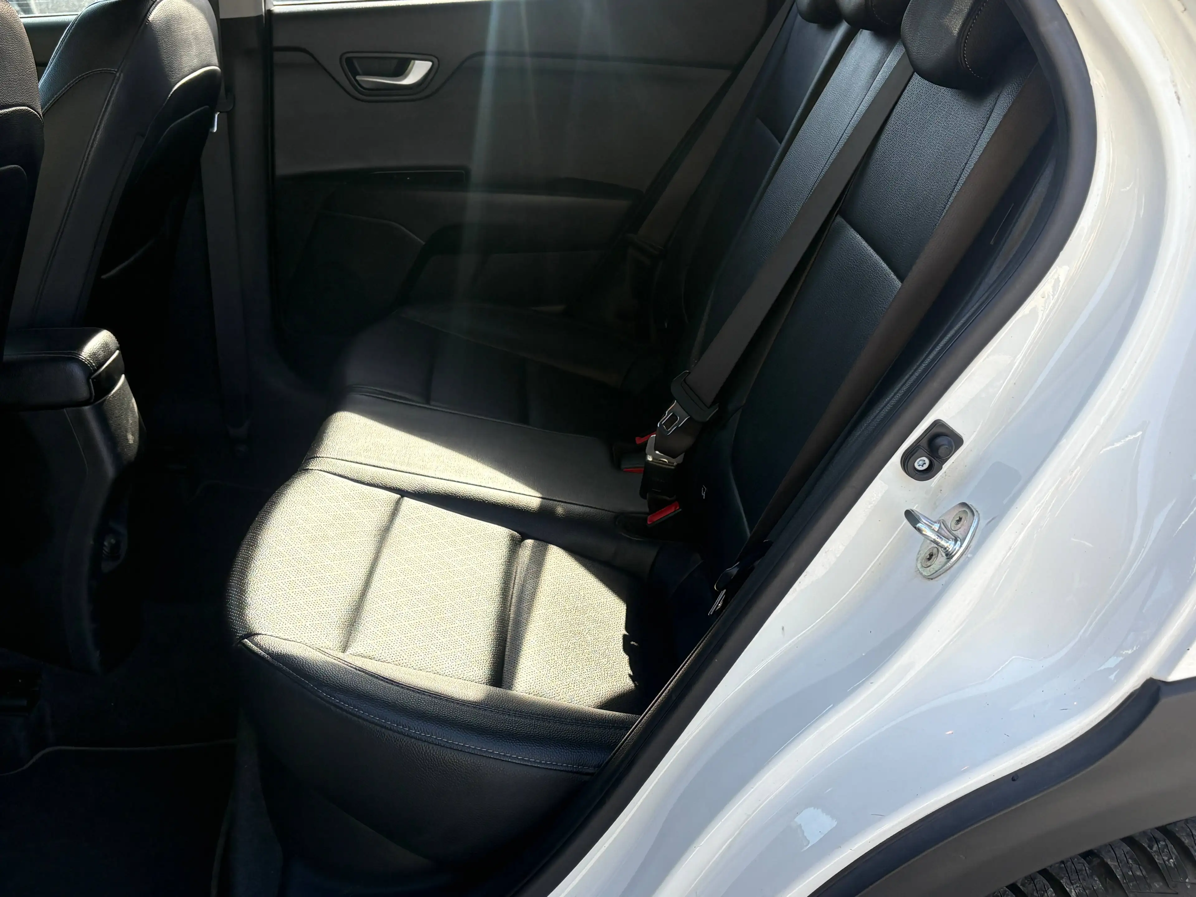 Kia Stonic Stonic 1.0 T Sense ISG — photo 14