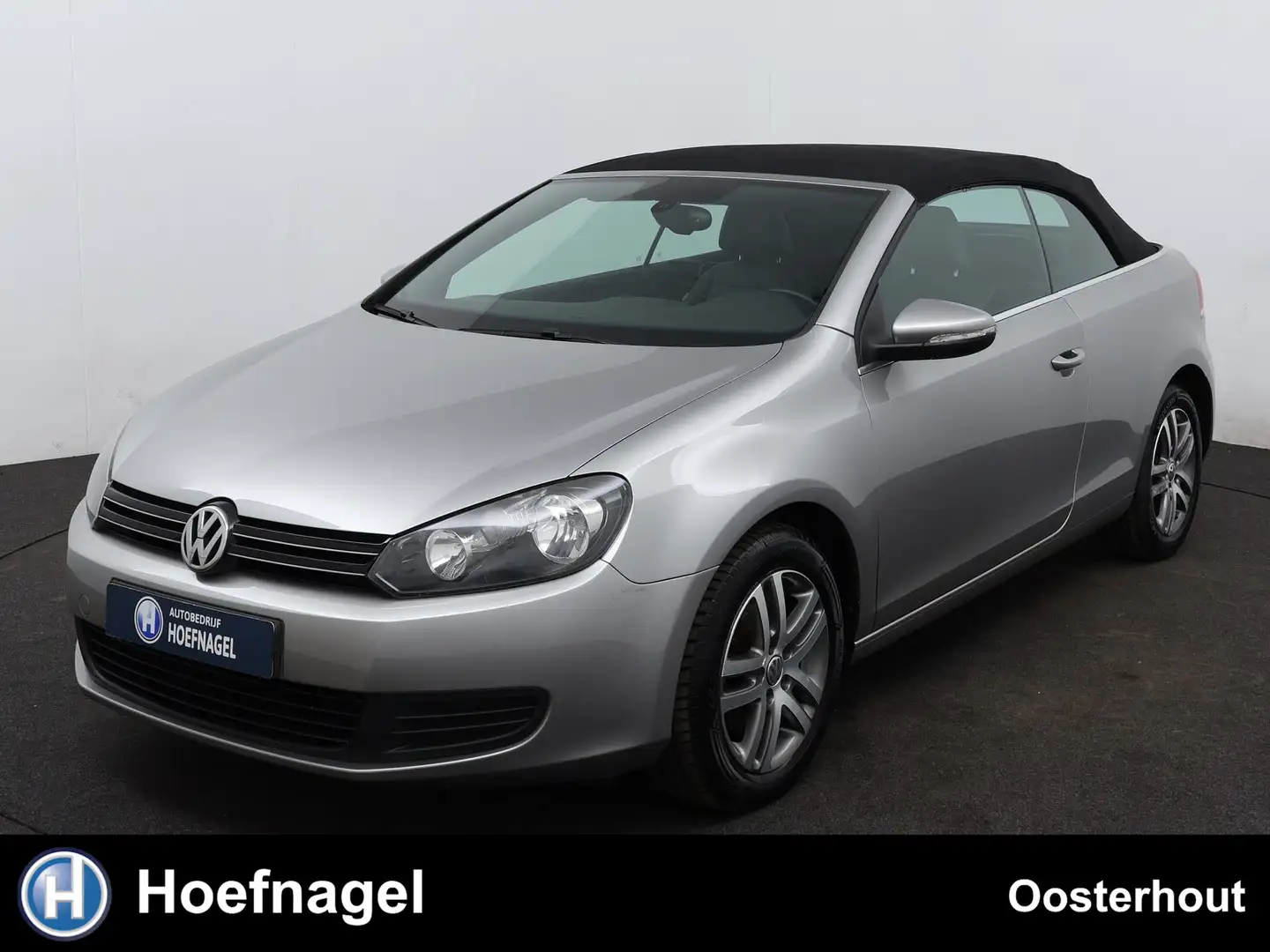 Volkswagen Golf Cabriolet 1.2 TSI BlueMotion Navigatie | Cruise Control | Cl Grijs - 1