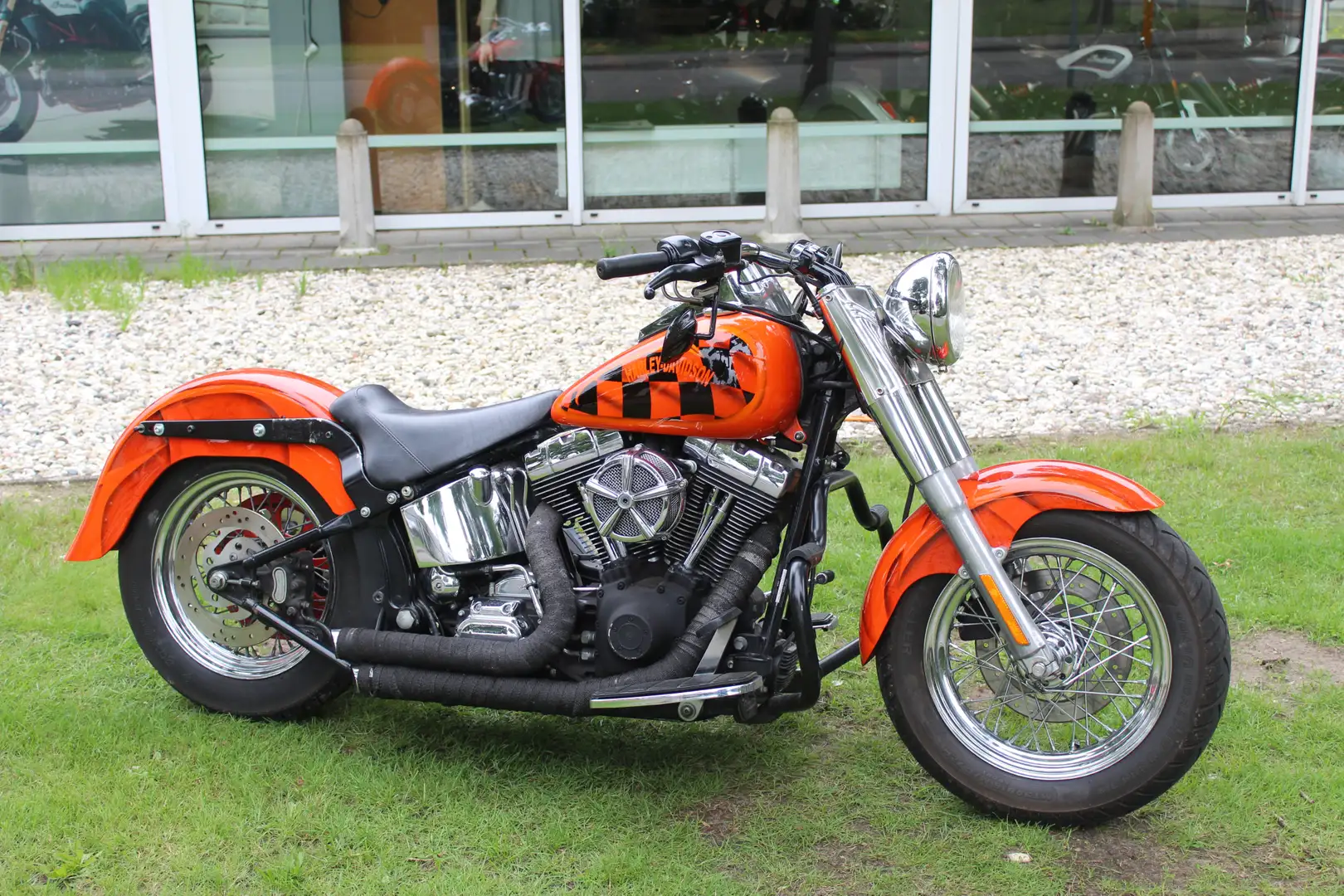 Harley-Davidson Softail Softail FLST-C Classic Oranje - 2