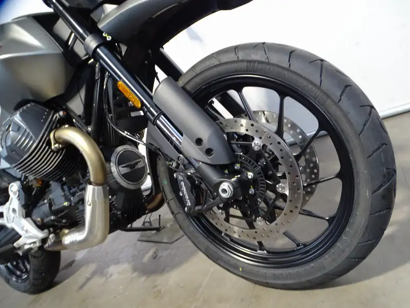 Moto Guzzi V 85 - foto 7