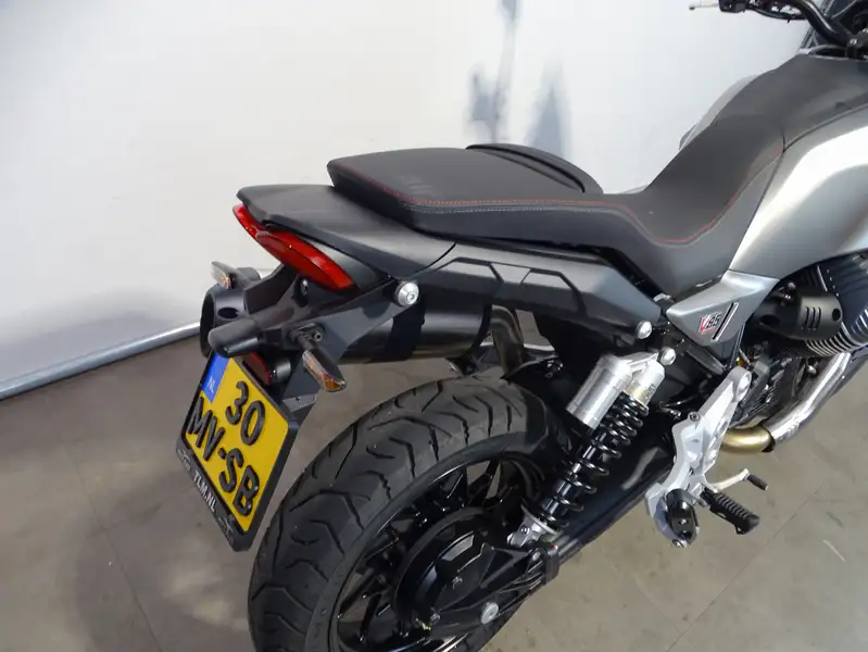 Moto Guzzi V 85 - foto 5