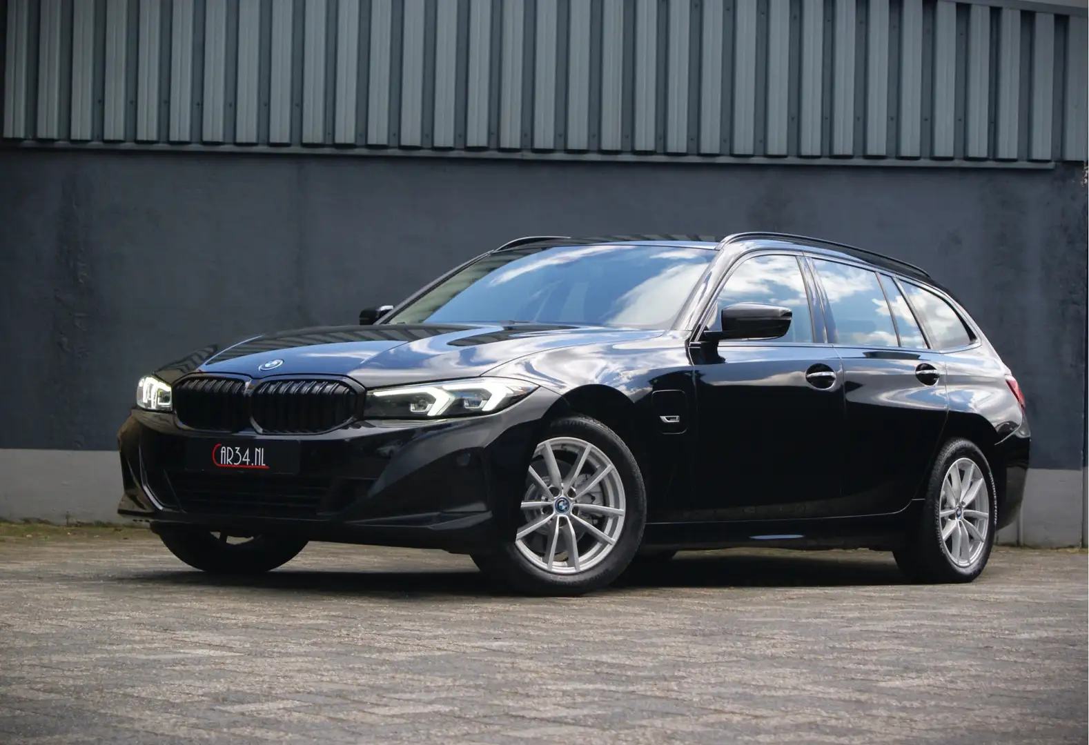 BMW 330 3-serie Touring 330e 292PK Nw model Soh 99% Widesc Noir - 1