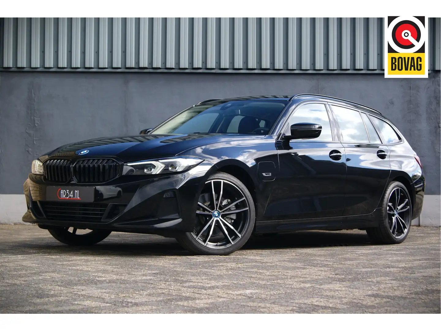 BMW 330 3-serie Touring 330e 292PK Nw model Shadowline Wid Noir - 1