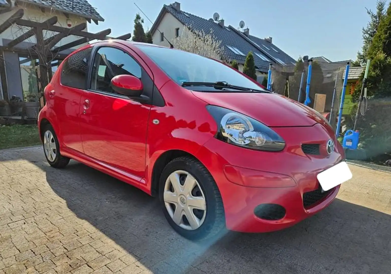 Toyota Aygo Aygo 1.0 VVT-iUp Rouge - 1