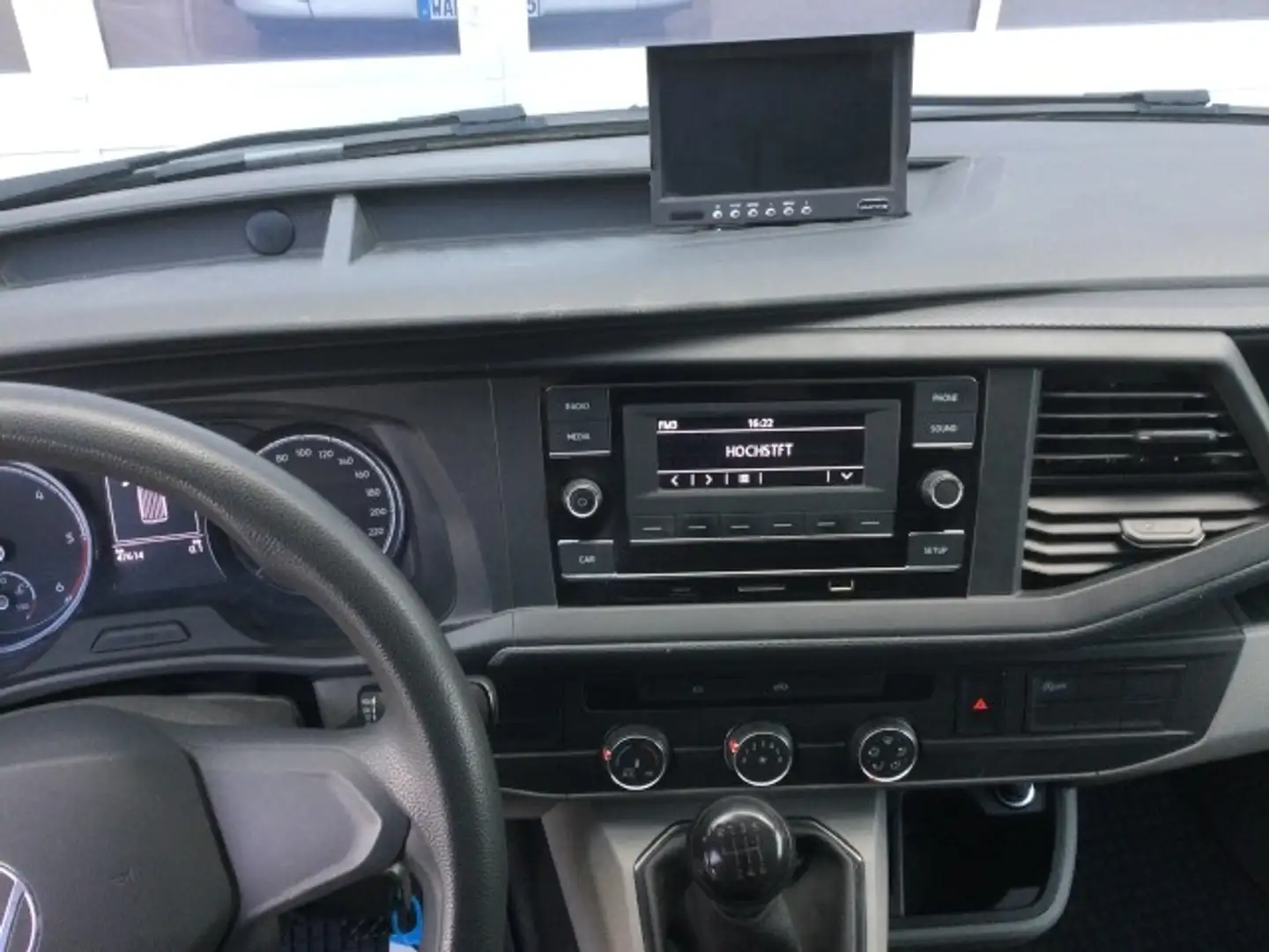 Volkswagen T6.1 Transporter Kasten 2.0l TDI LR KLIMA PDC AHK Weiß - 2