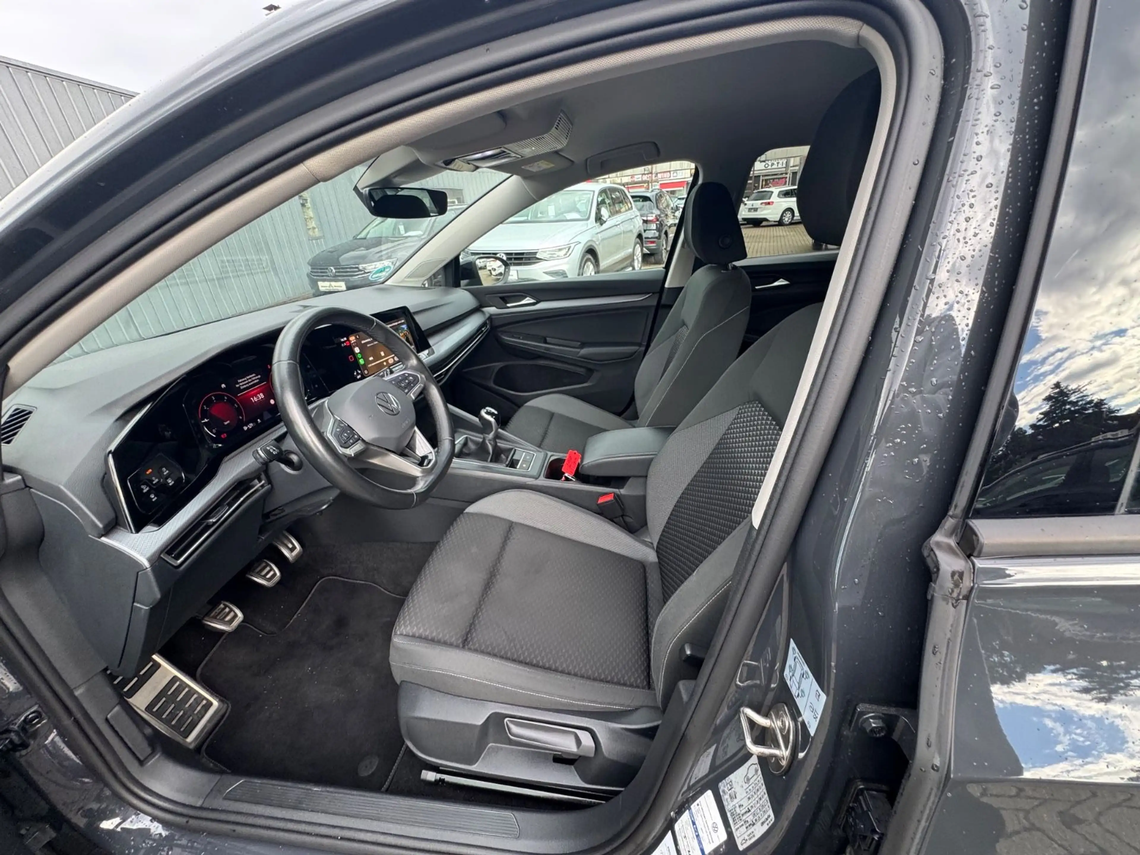 Volkswagen Golf VIII Lim. Active Navi PDC App-Connect — photo 14
