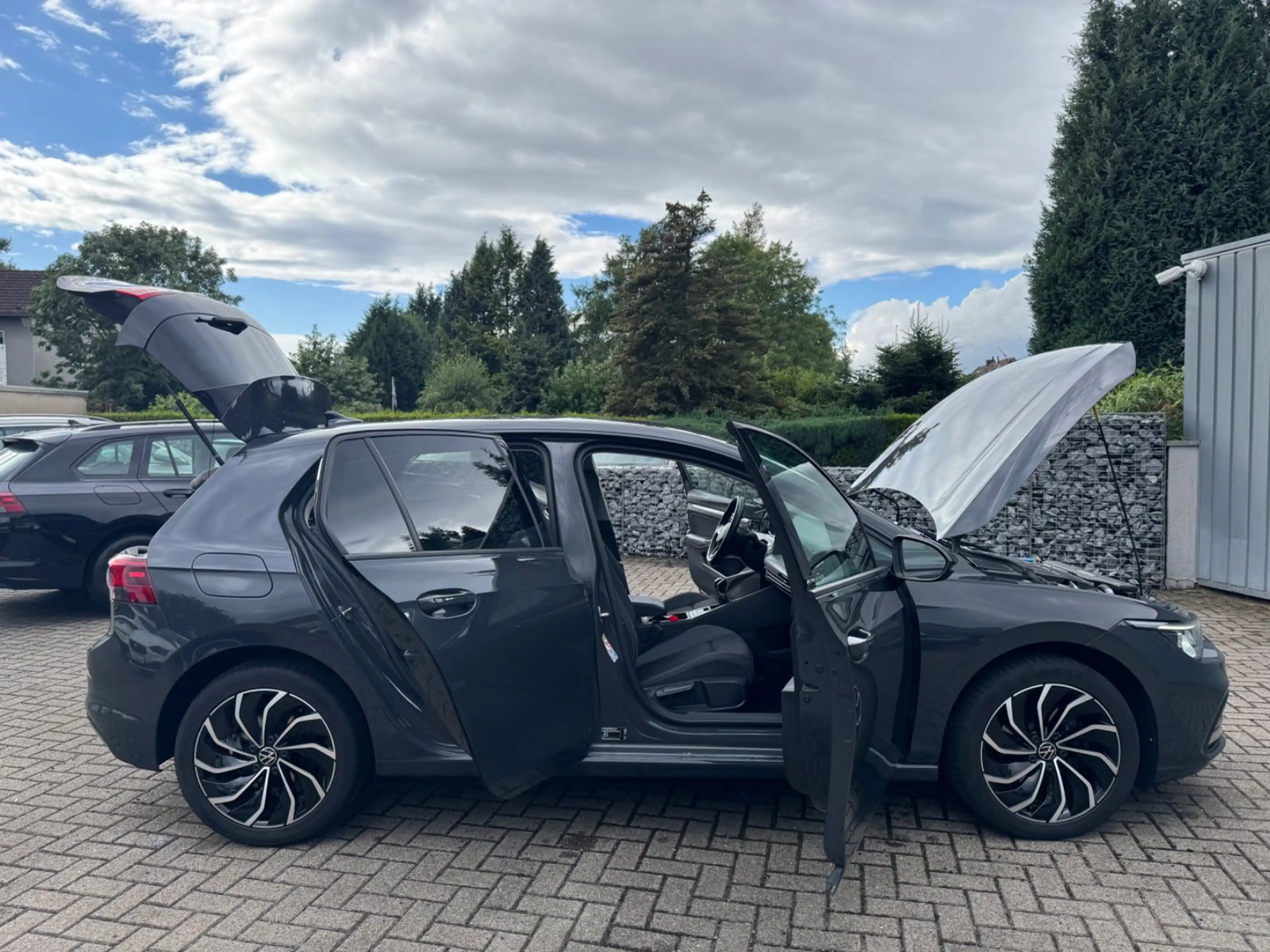 Volkswagen Golf VIII Lim. Active Navi PDC App-Connect — photo 12