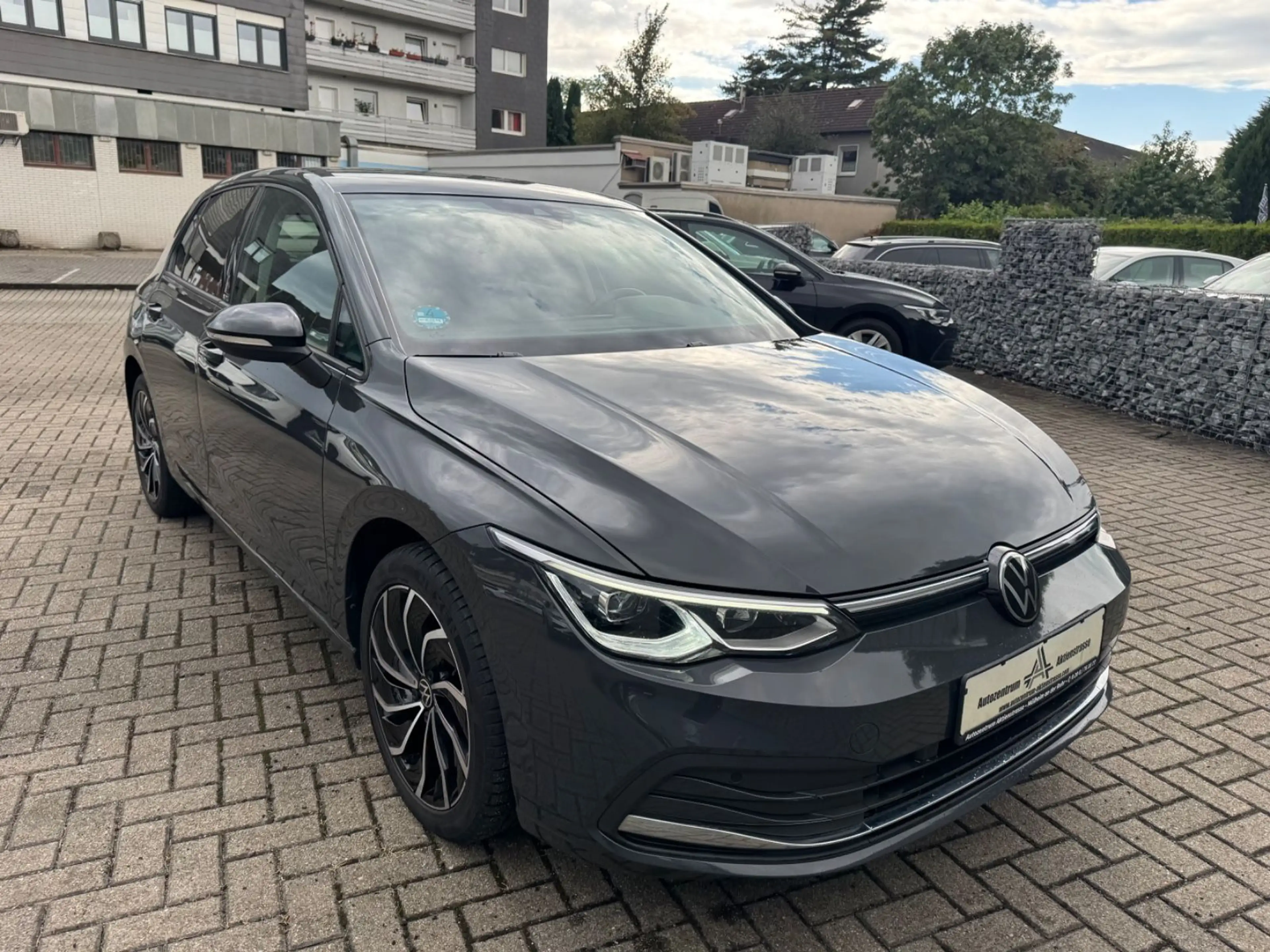 Volkswagen Golf VIII Lim. Active Navi PDC App-Connect — photo 8