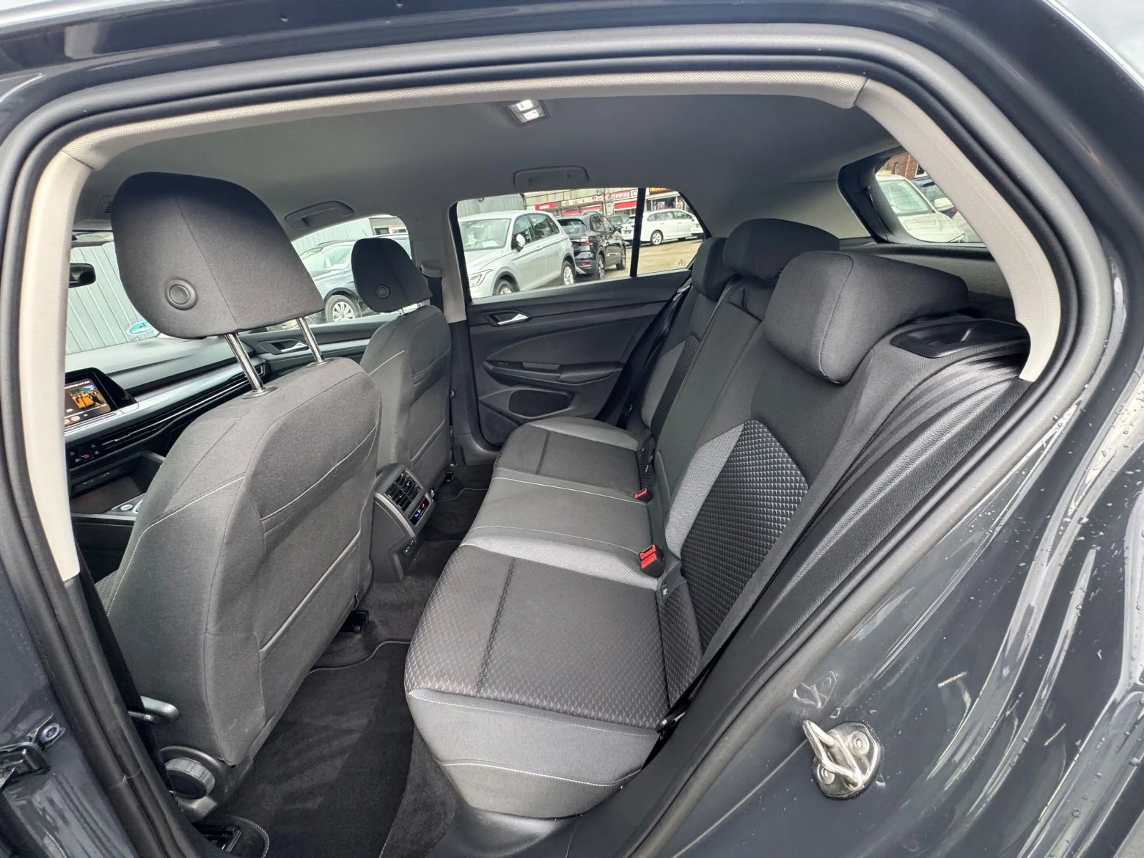 Volkswagen Golf VIII Lim. Active Navi PDC App-Connect — photo 13