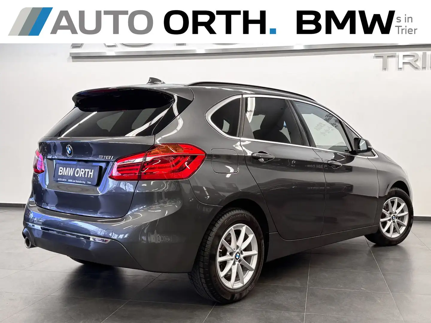 BMW 218 AUT. LEDER NAVI+ HUD PANO AHK Gris - 2