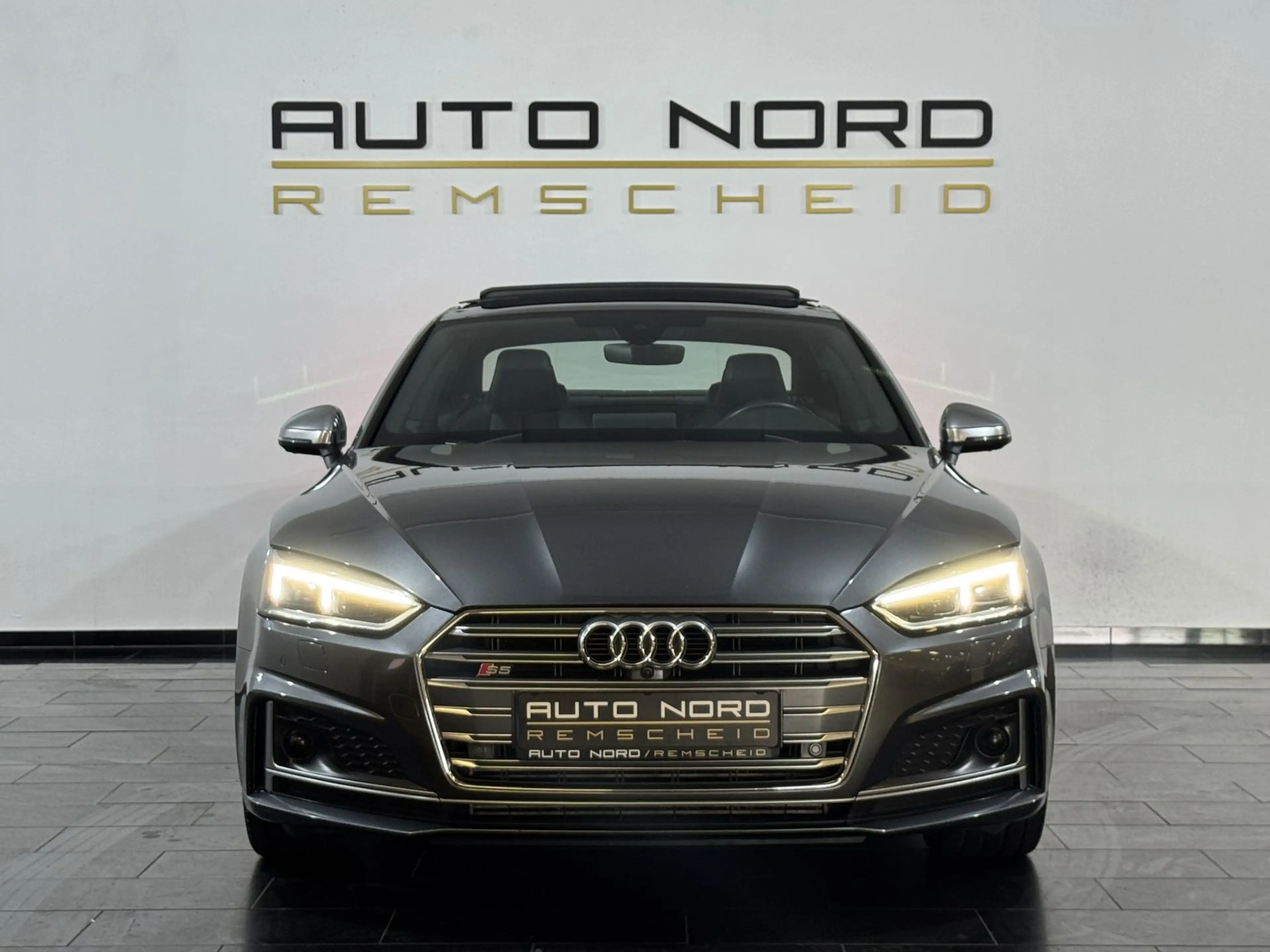 Audi S5 3.0 TFSI quat.*1.Hd*Pano*Raute*Matrix*DAB*B&O — photo 2