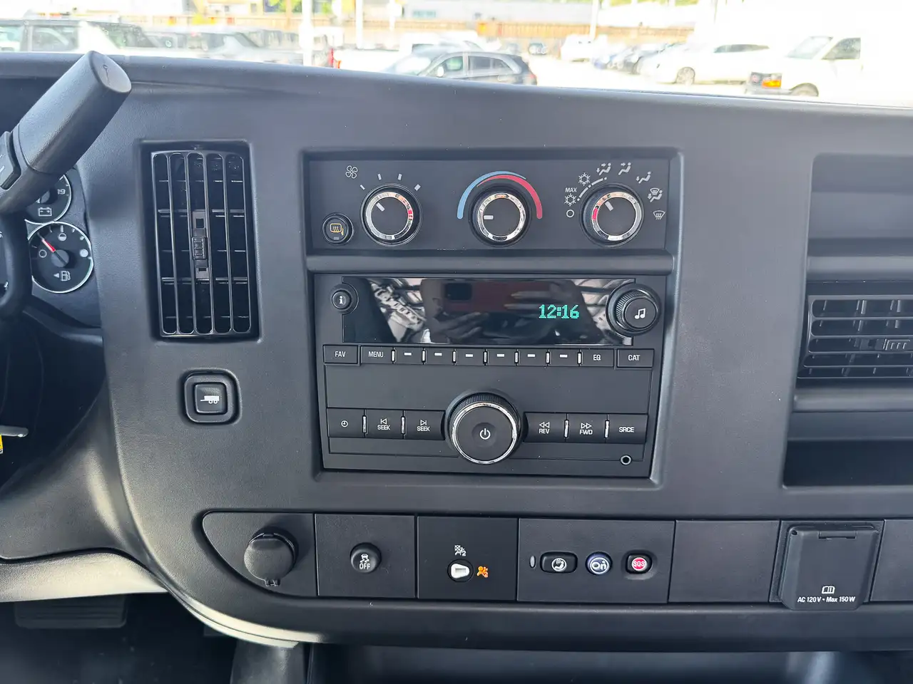 Chevrolet Express 2500 снимка Chevrolet Express 2500