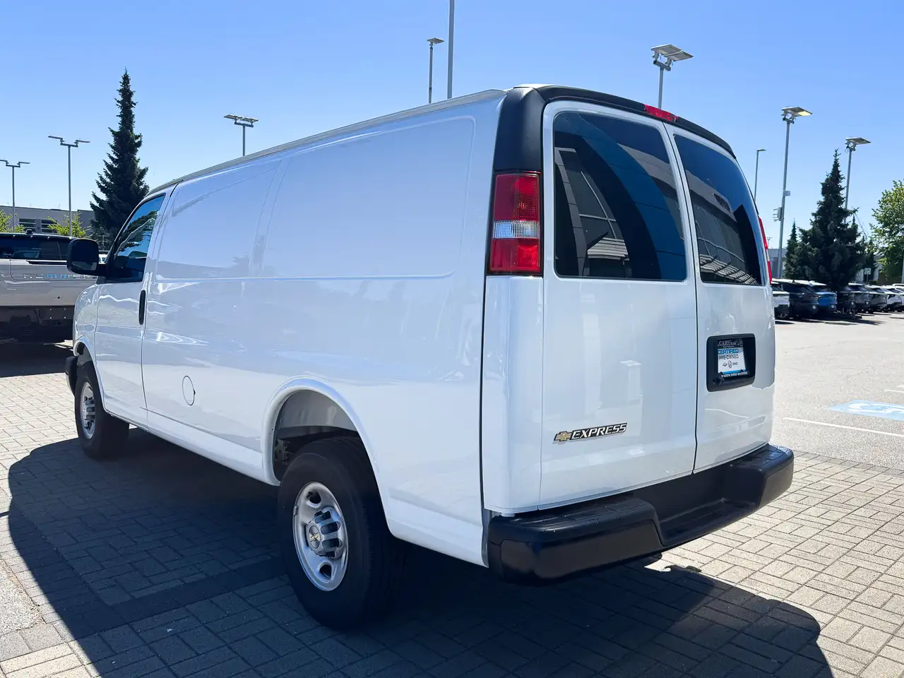 Chevrolet Express 2500 снимка Chevrolet Express 2500
