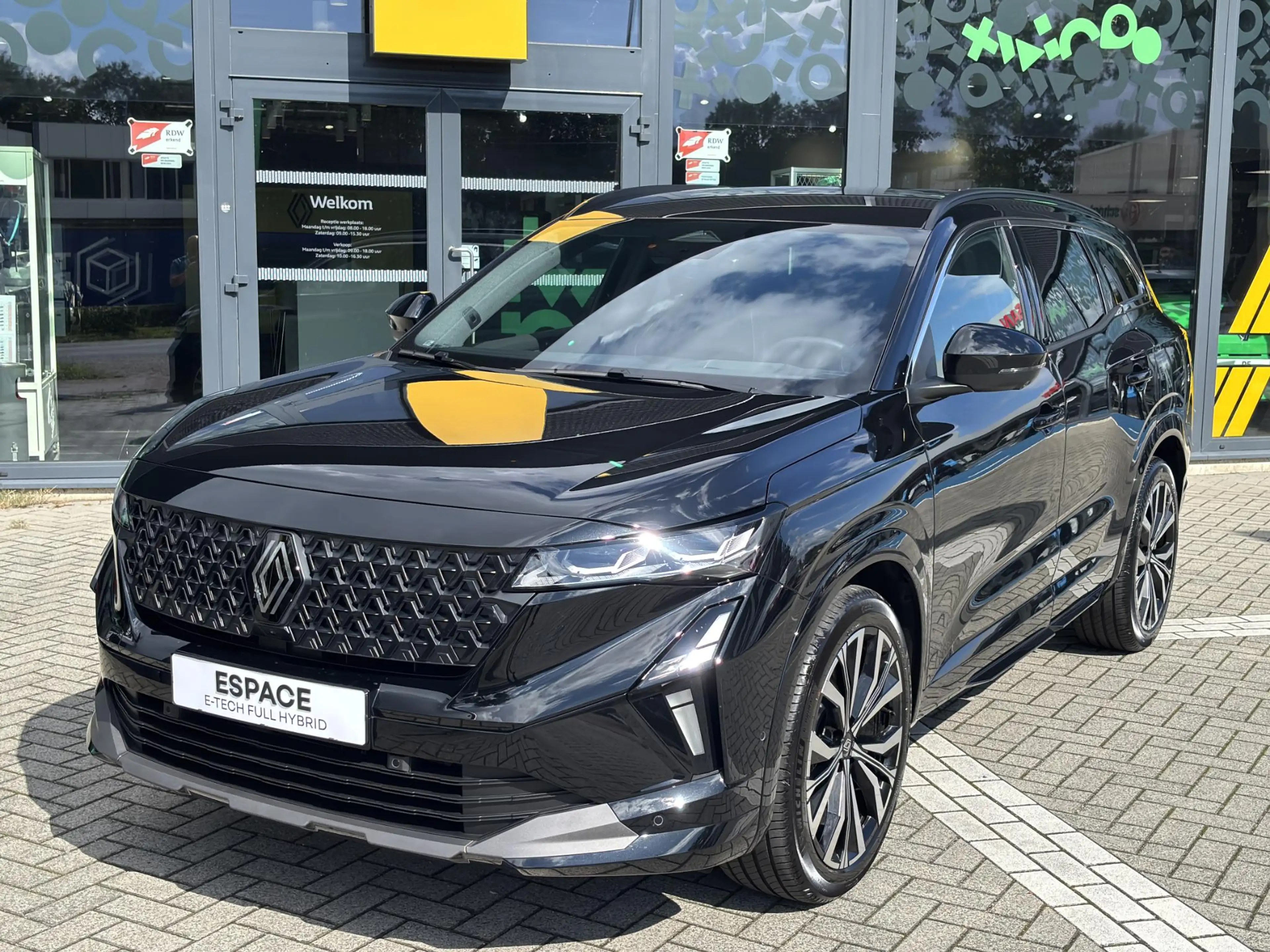 Renault Espace Iconic Full Hybrid E-Tech 200 - 7 zitplaatsen l Me — photo 2
