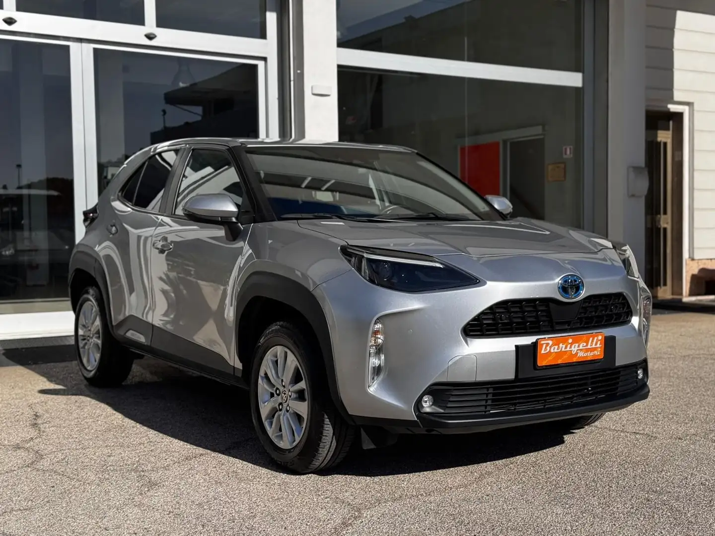 Toyota Yaris Cross 1.5 Hybrid 5p. E-CVT Business, Az. Italiana, Iva d Silber - 2