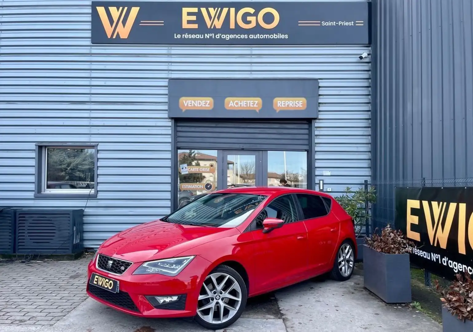 SEAT Leon 1.4 tsi 150ch act fr carplay caméra sound led Rouge - 1