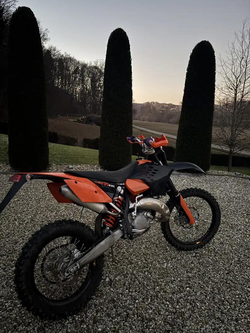 KTM 125 EXC nur 64 stunden ! Чорний - 2