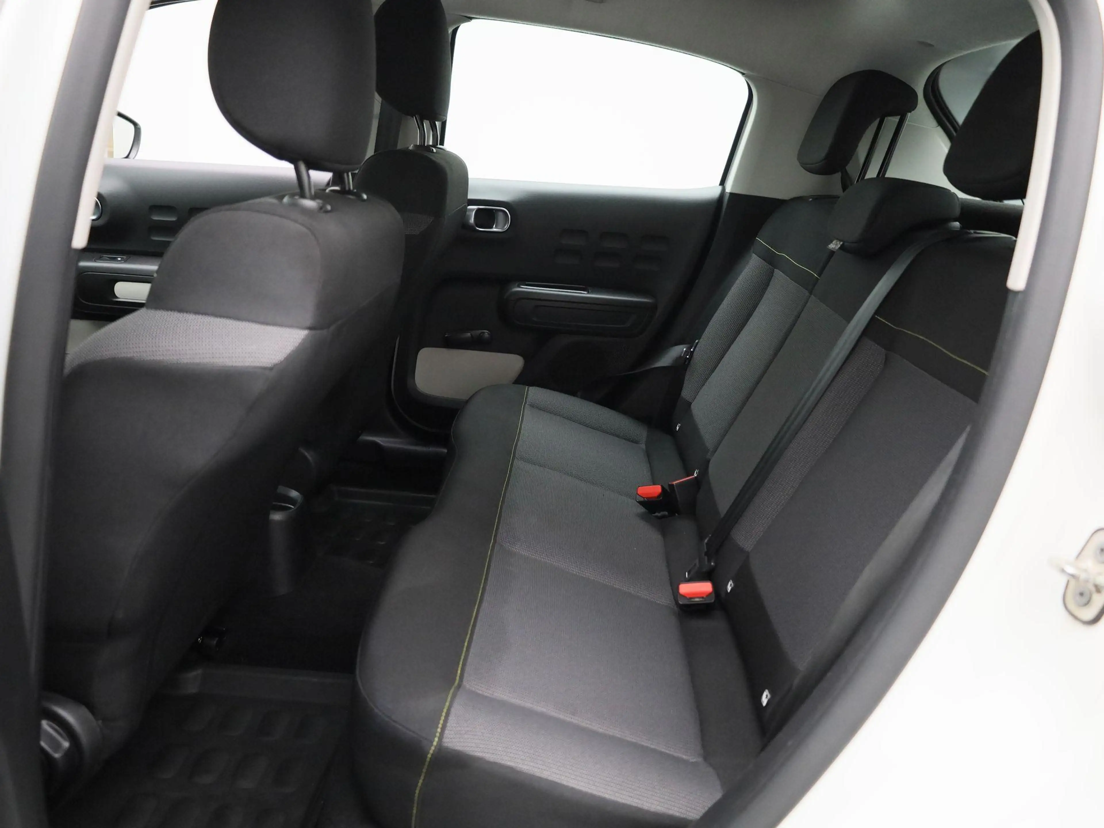 Citroen C3 1.2 PureTech 82 S&S MAN Feel — photo 12