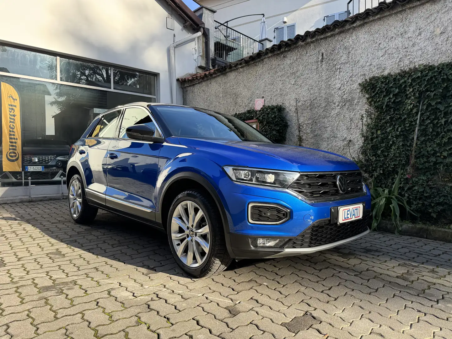 Volkswagen T-Roc 2.0 tdi Advanced 150cv dsg SOLO 26800 KM !! Blau - 1