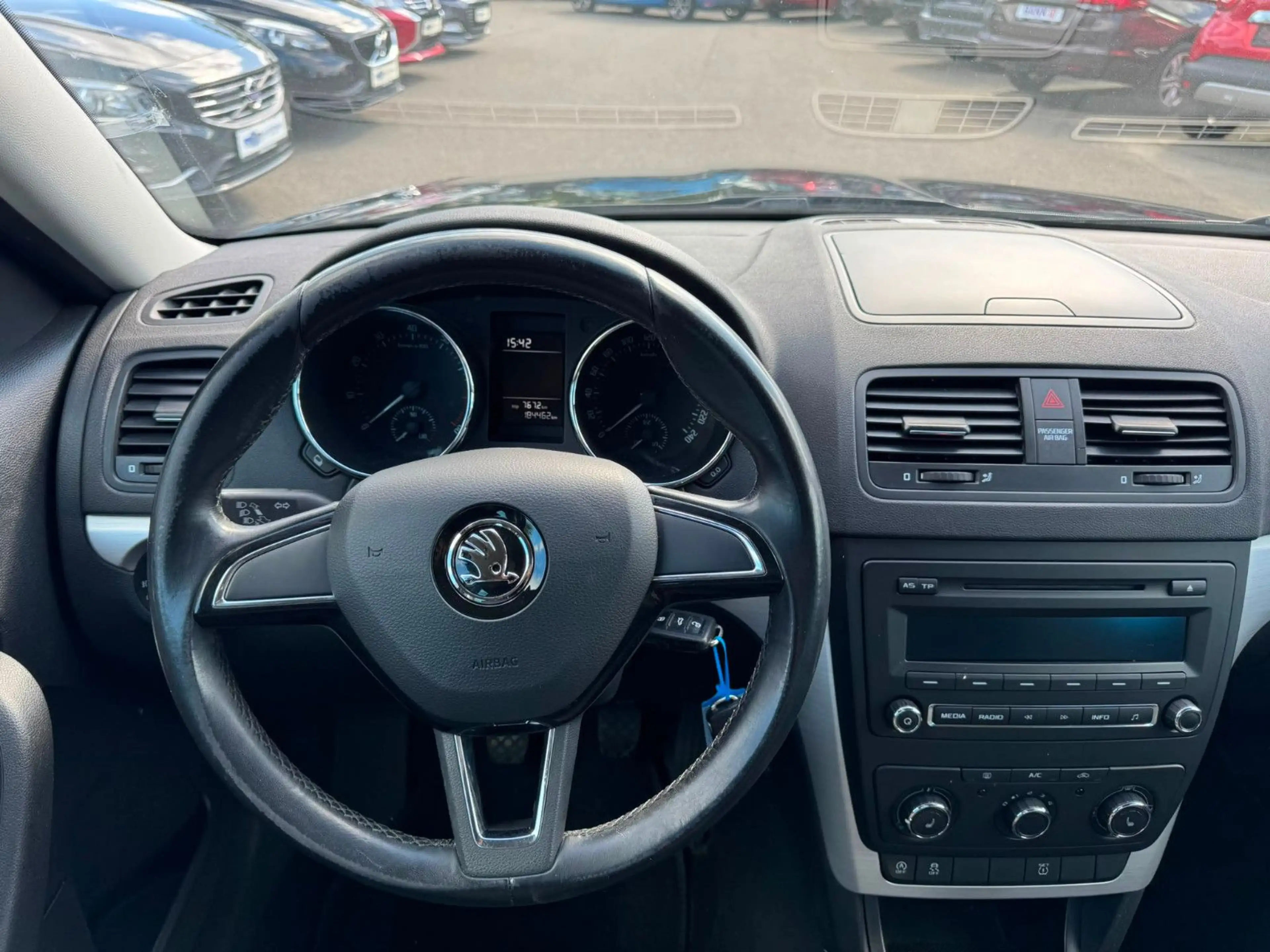 Skoda Yeti 1,4l HU+SERVICE NEU/KLIMA/TEMPOMAT/SH/NSW — photo 14