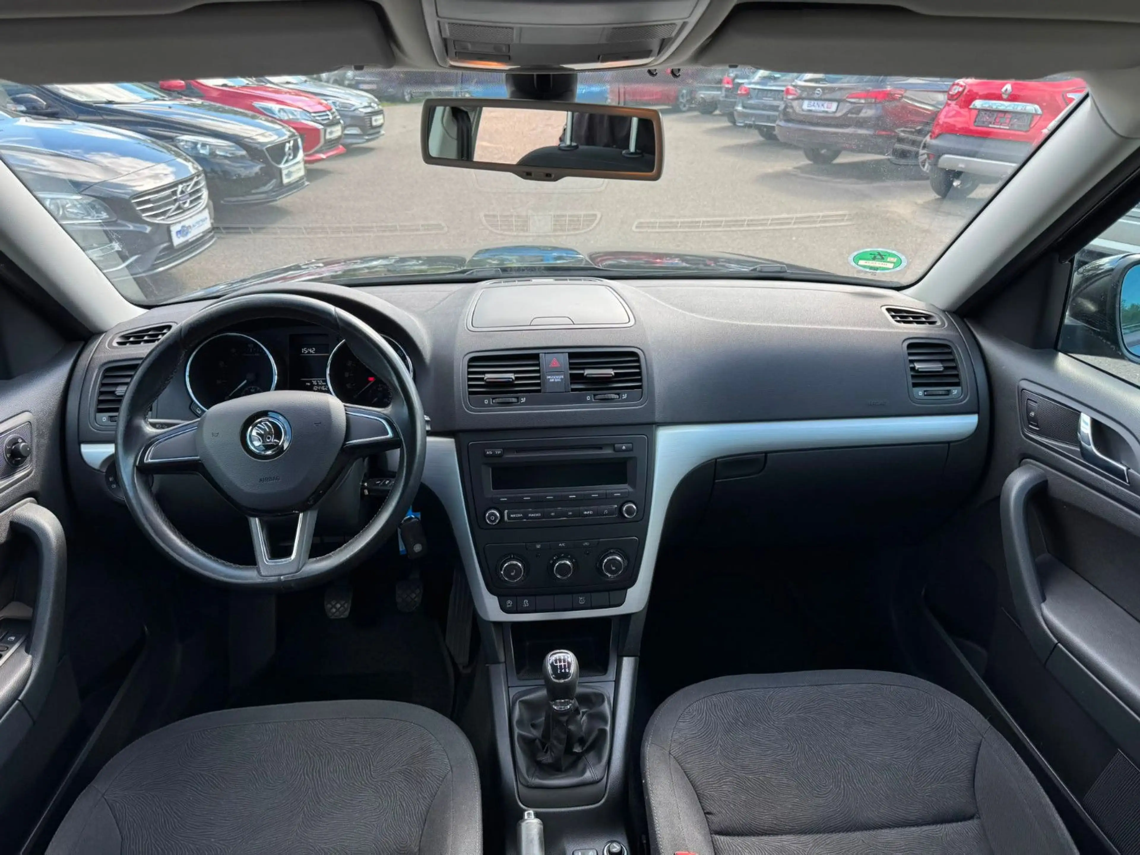 Skoda Yeti 1,4l HU+SERVICE NEU/KLIMA/TEMPOMAT/SH/NSW — photo 12
