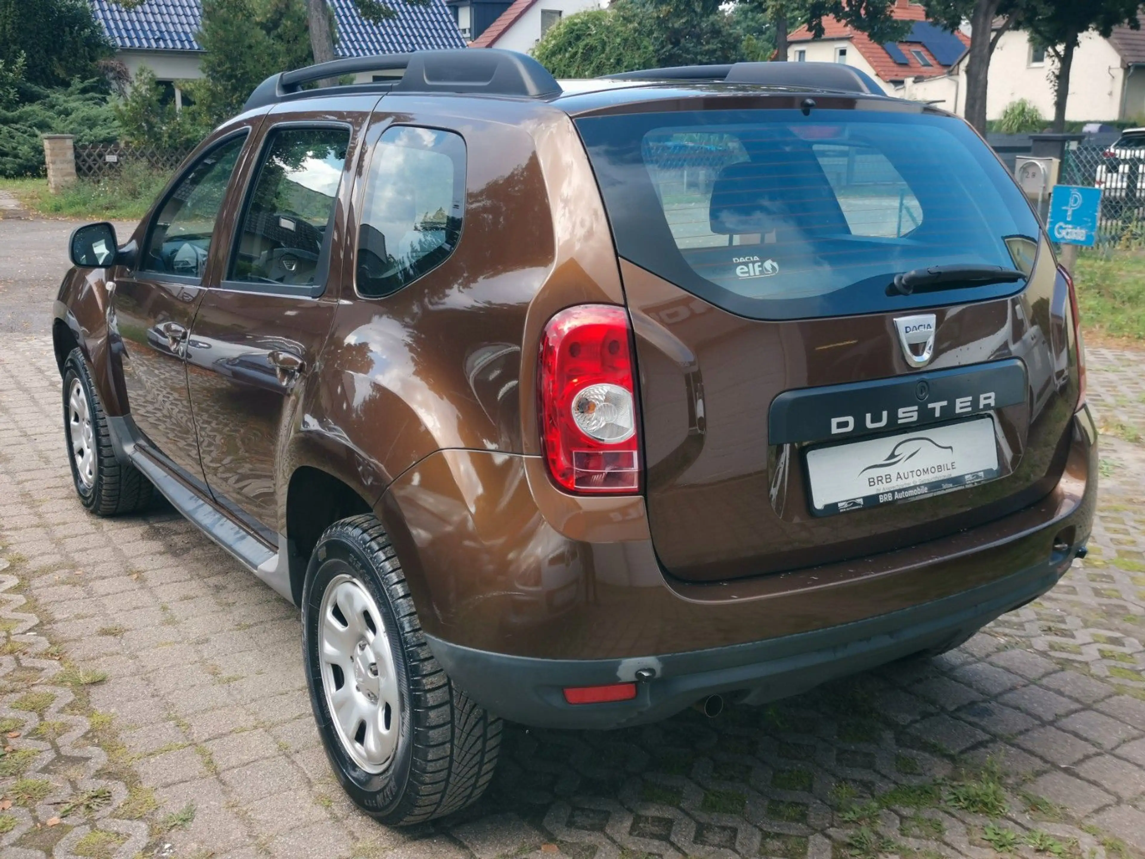 Dacia Duster I Laureate 4x2 1.6 TÜV Zahnriemen Klima — photo 4