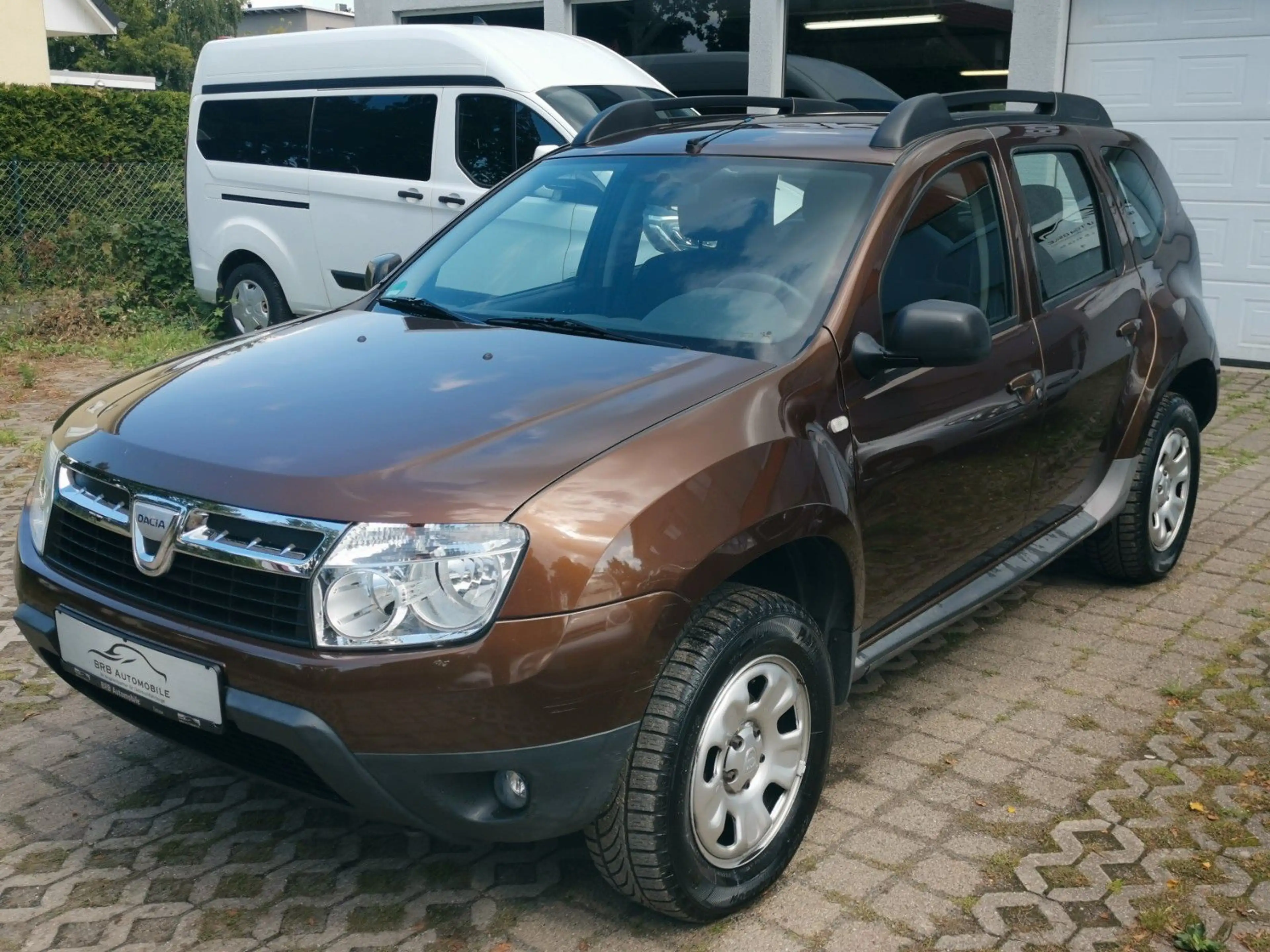 Dacia Duster I Laureate 4x2 1.6 TÜV Zahnriemen Klima — photo 3